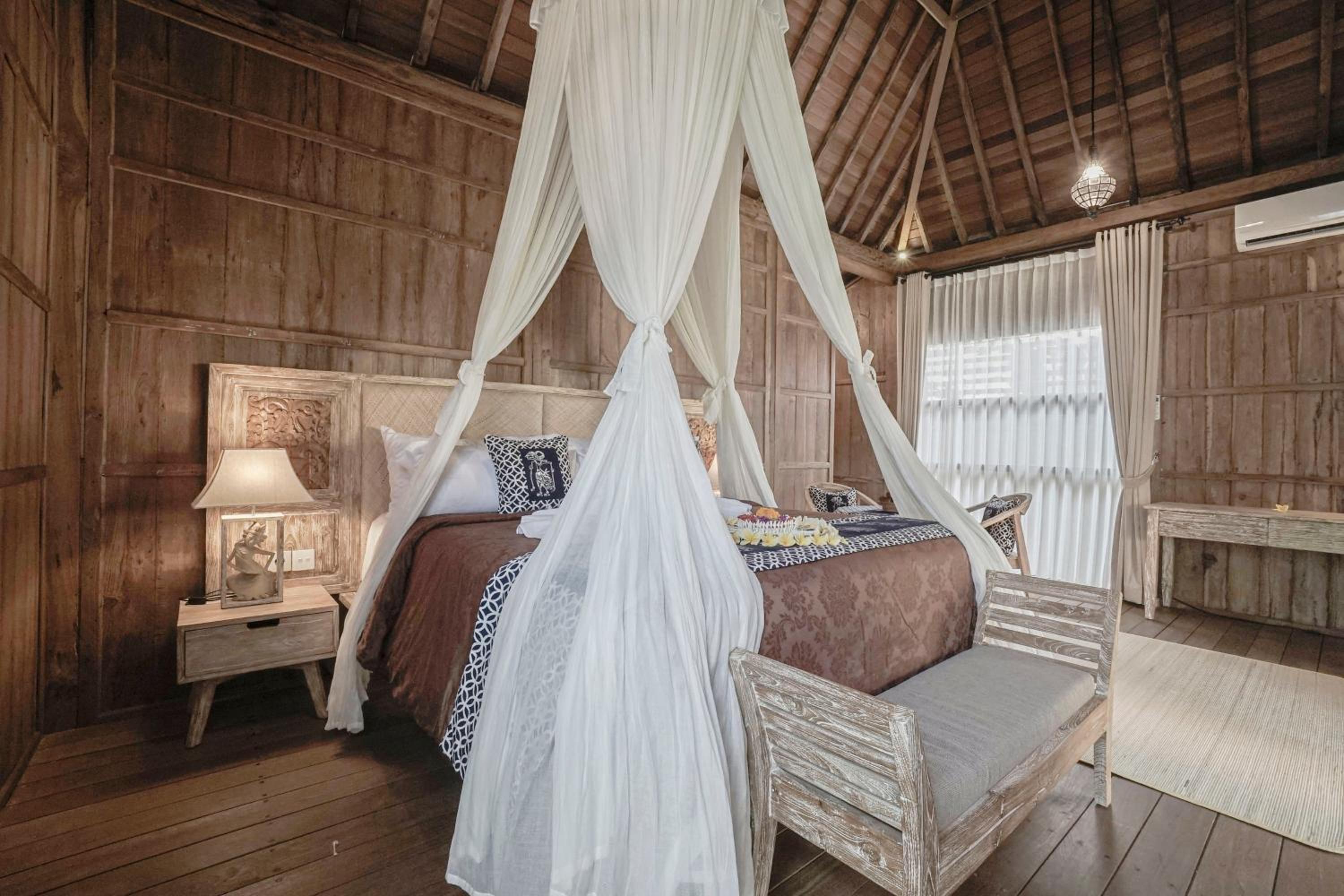 Deluxe Double or Twin Room - Photo 16