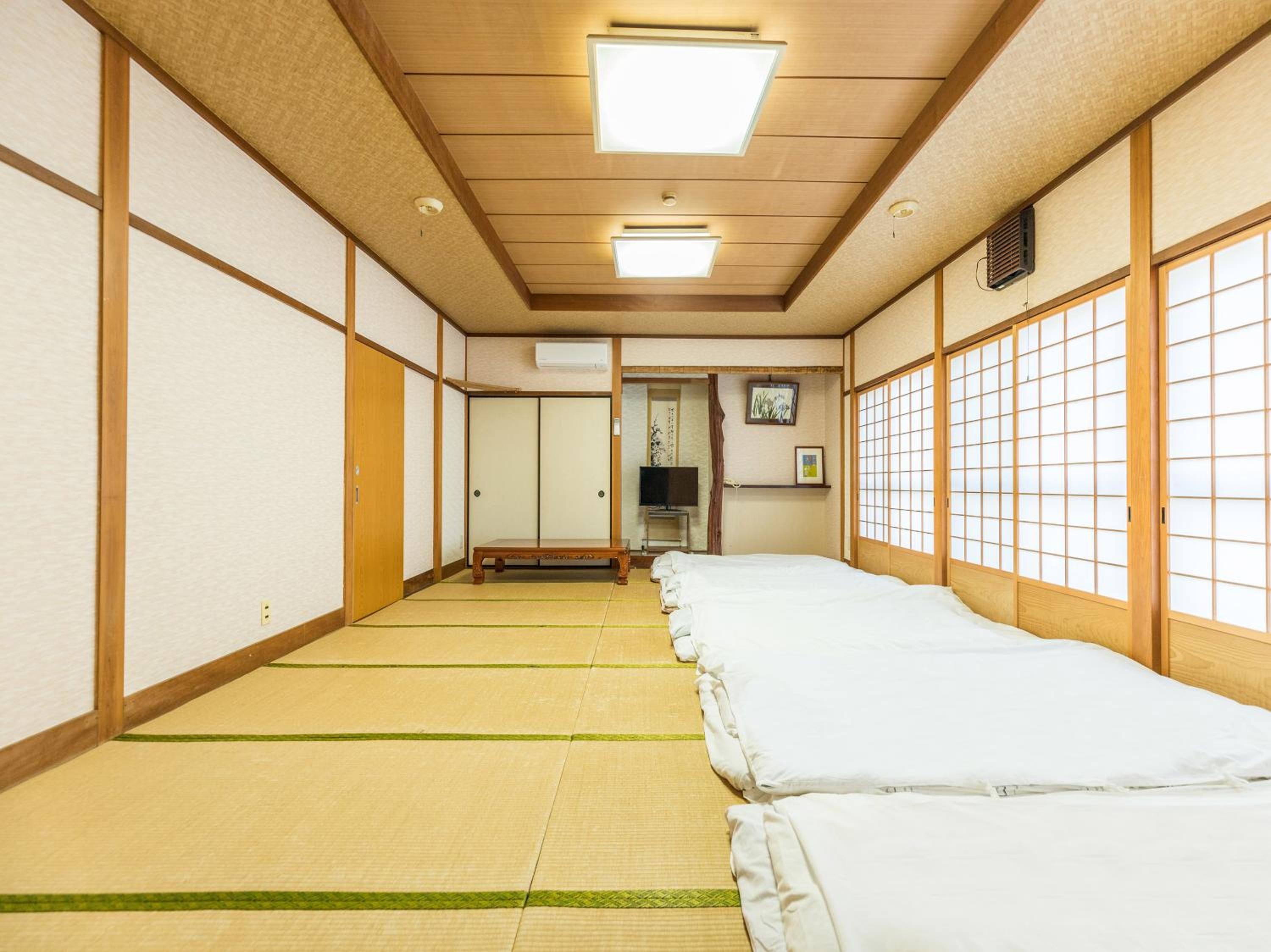 Japanese-Style Room - Photo 1