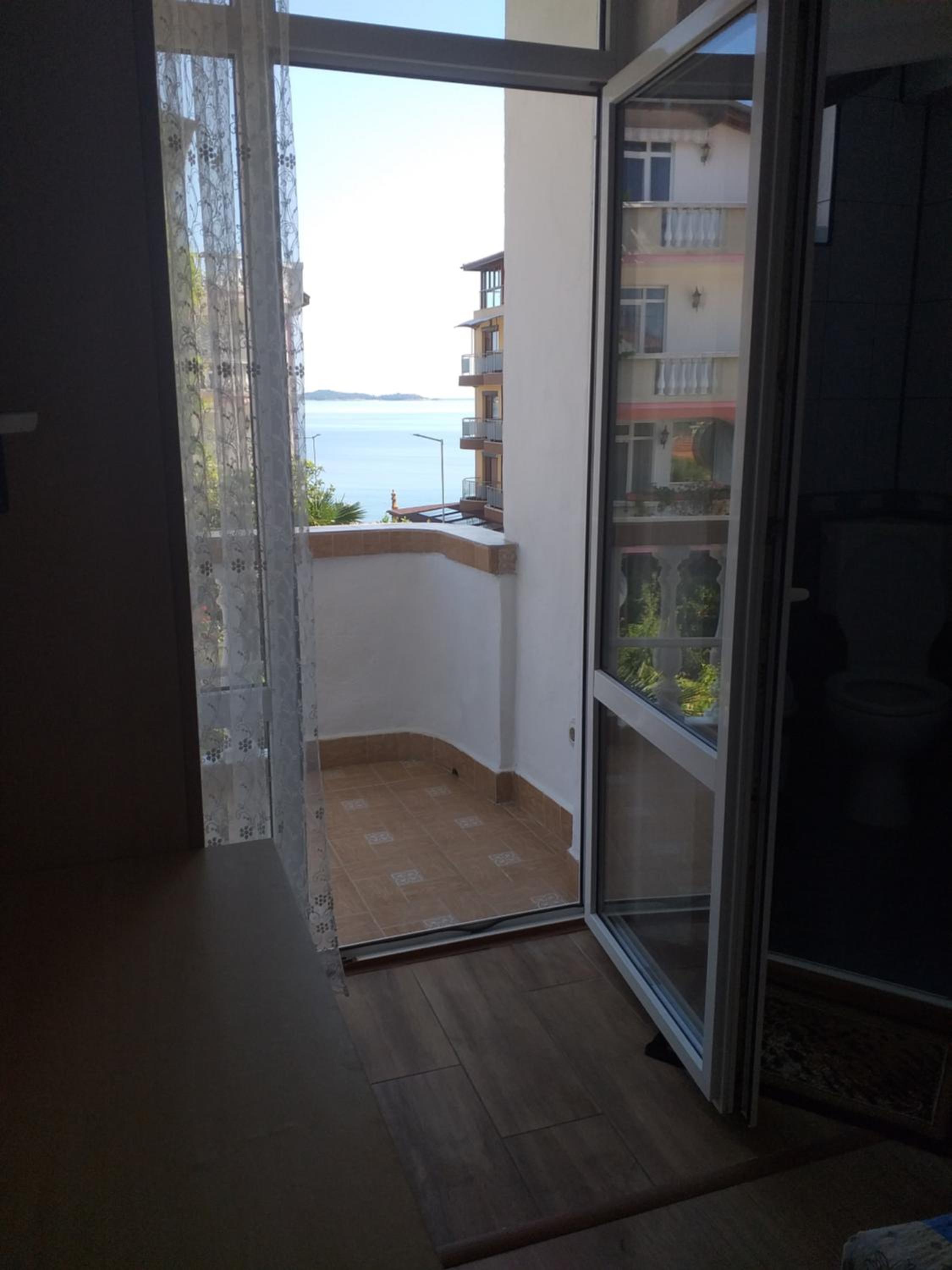 Standard Double or Twin Room with Sea View photo 3