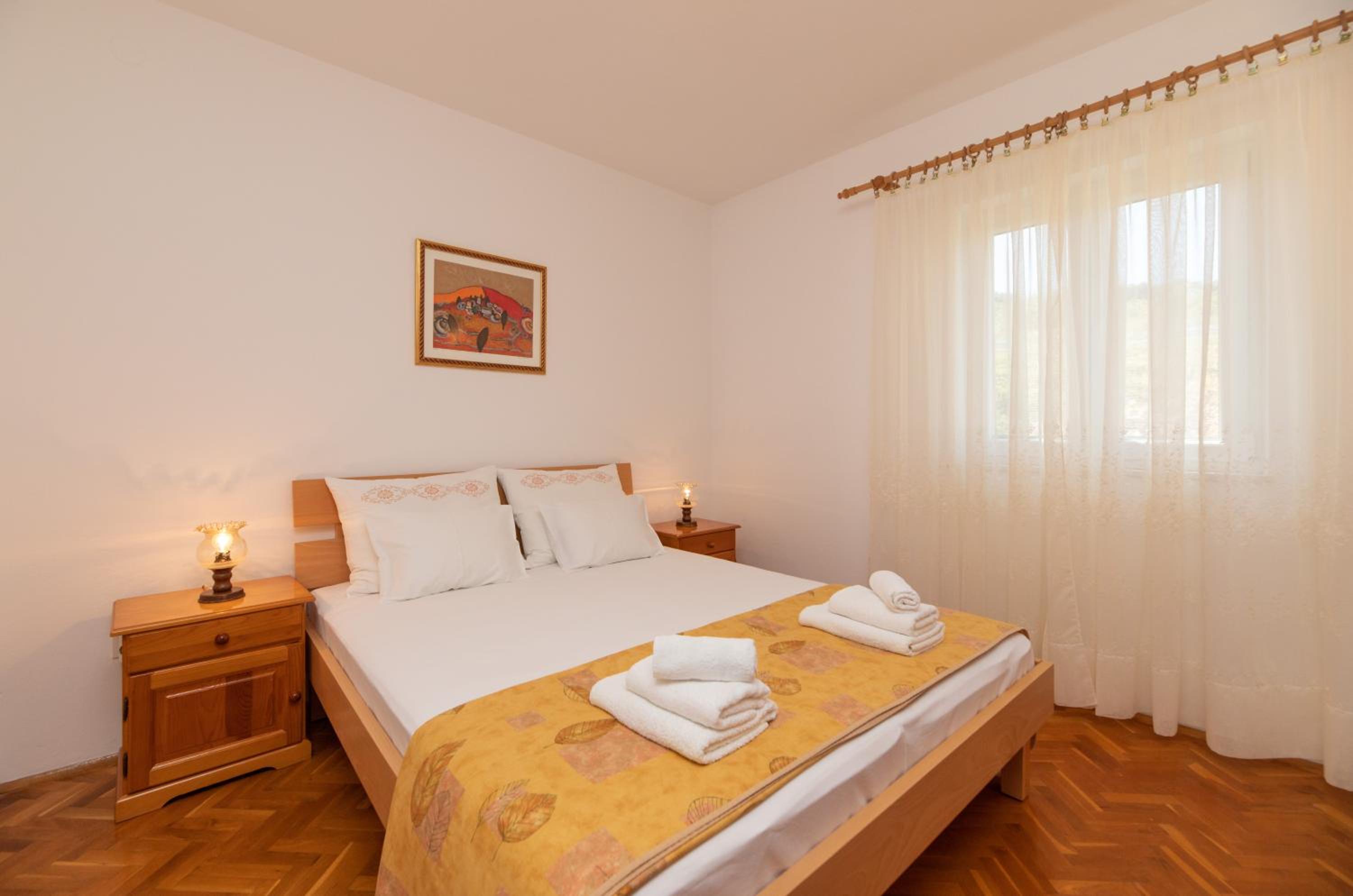 Two-Bedroom Apartment with Terrace and Sea View photo 1