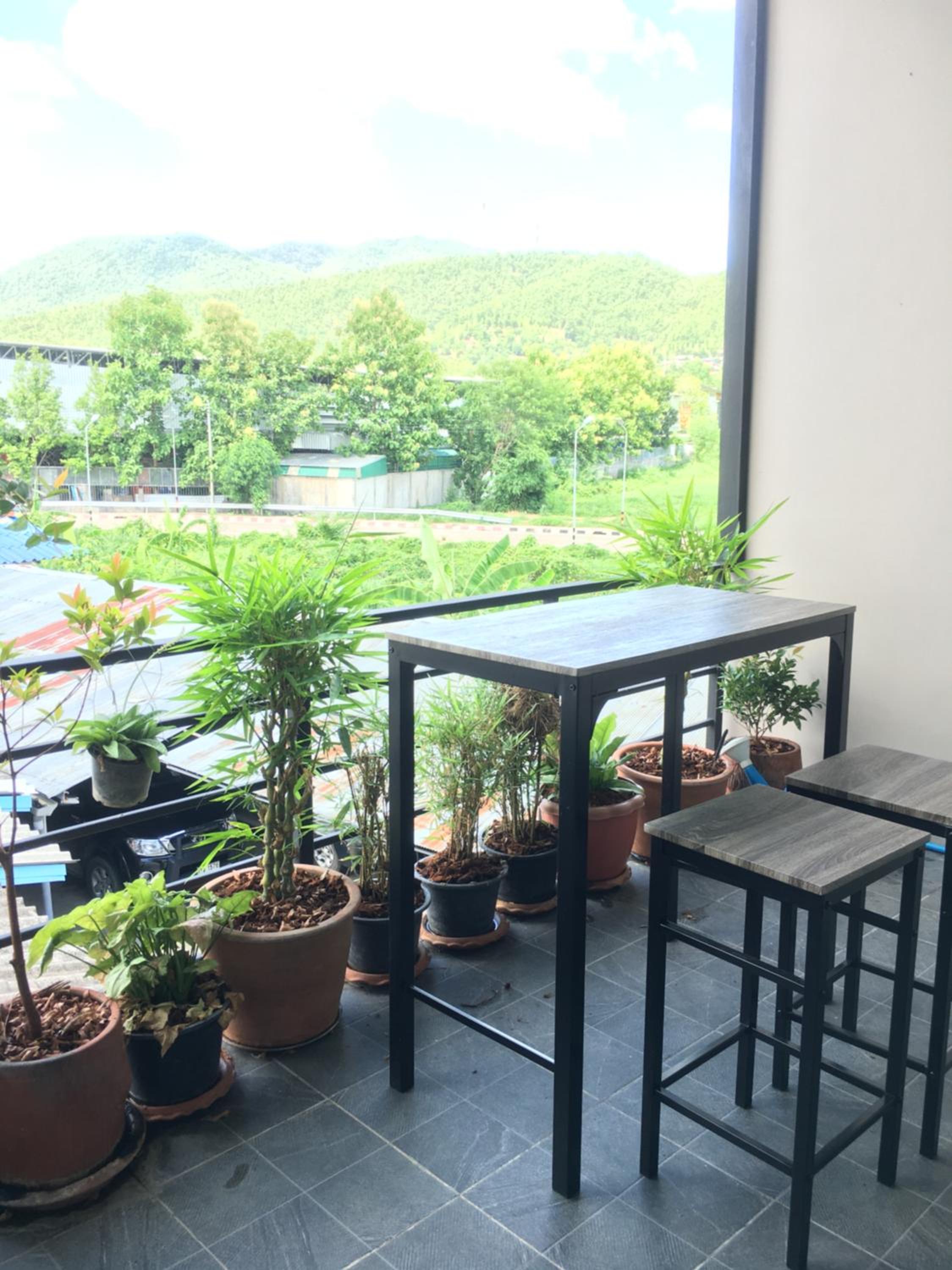 Standard Twin Room with Mountain View - Photo 17
