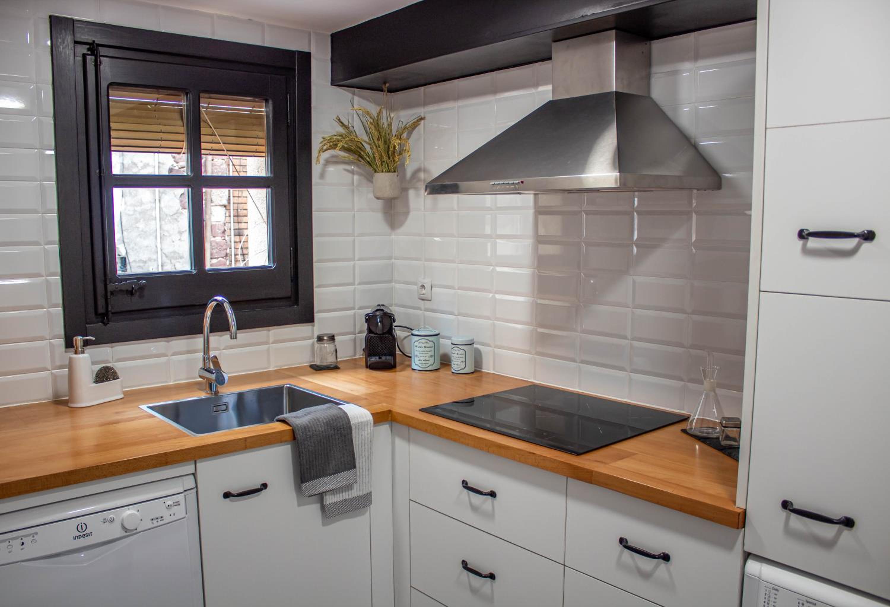Superior Apartment - Photo 17