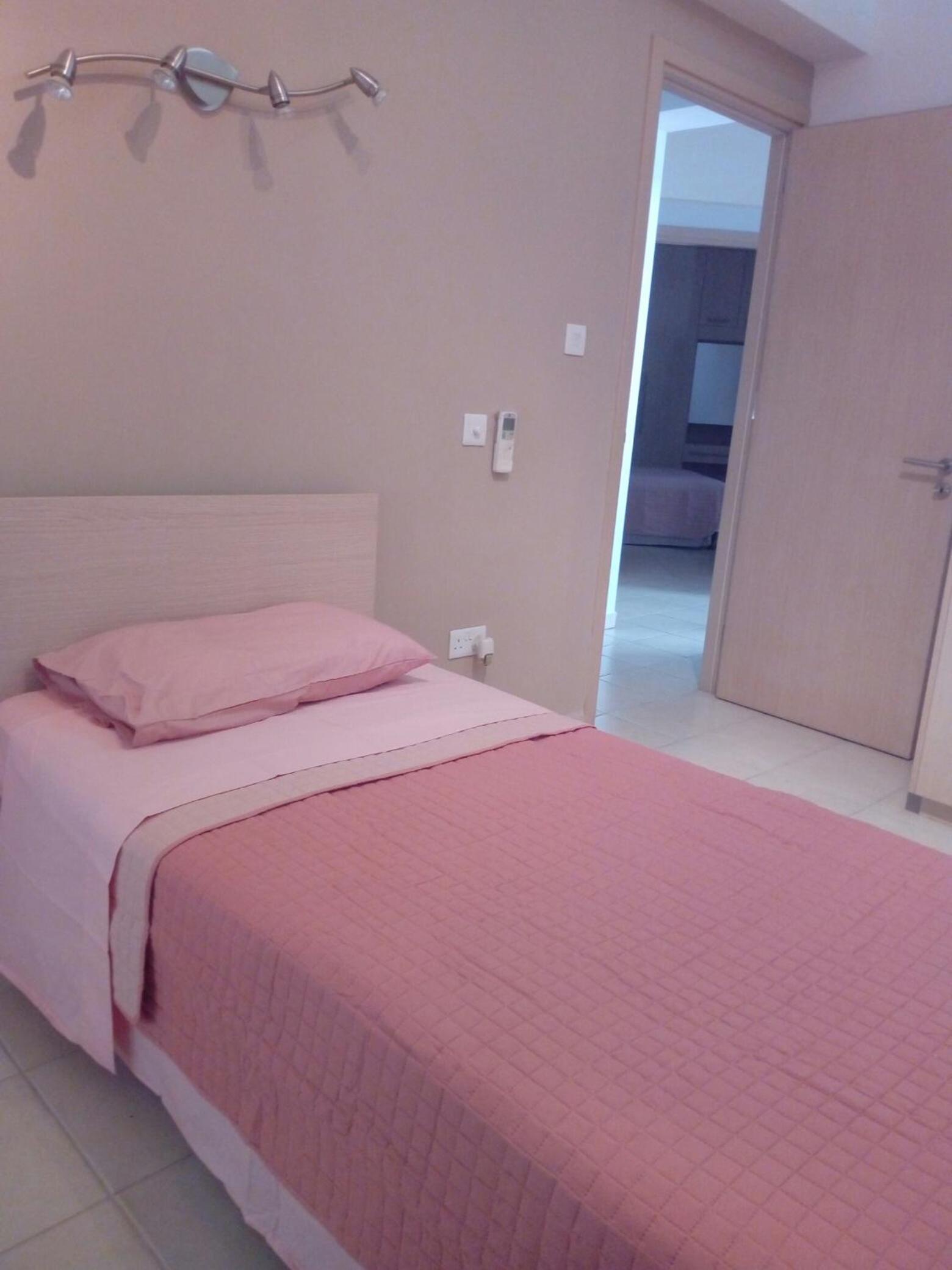 Apartment with Balcony photo 3