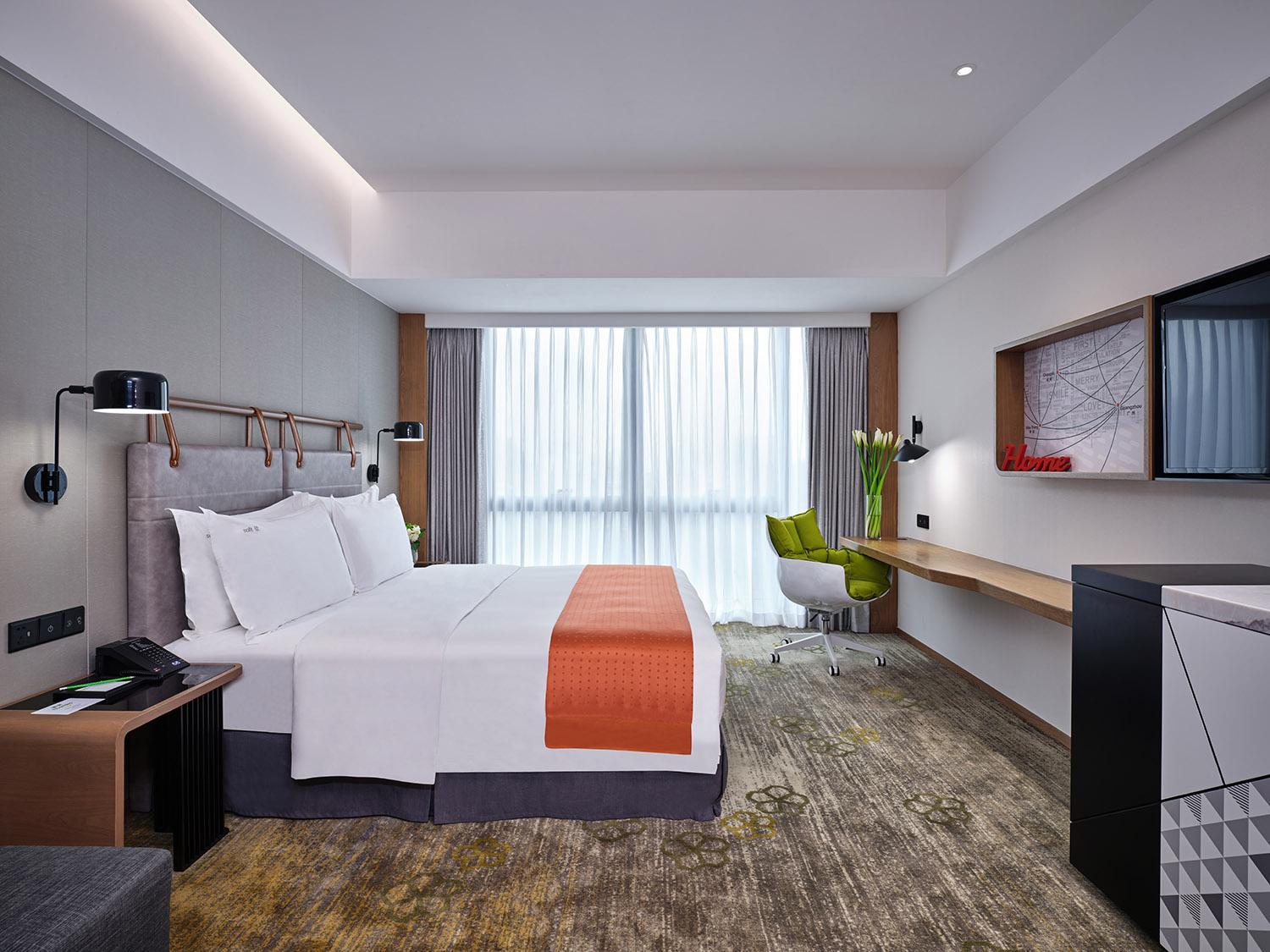 Standard King Room - Photo 4
