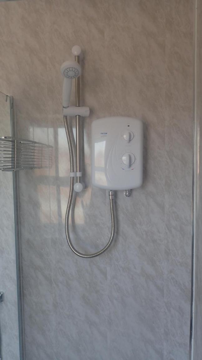 Twin Room - Photo 10