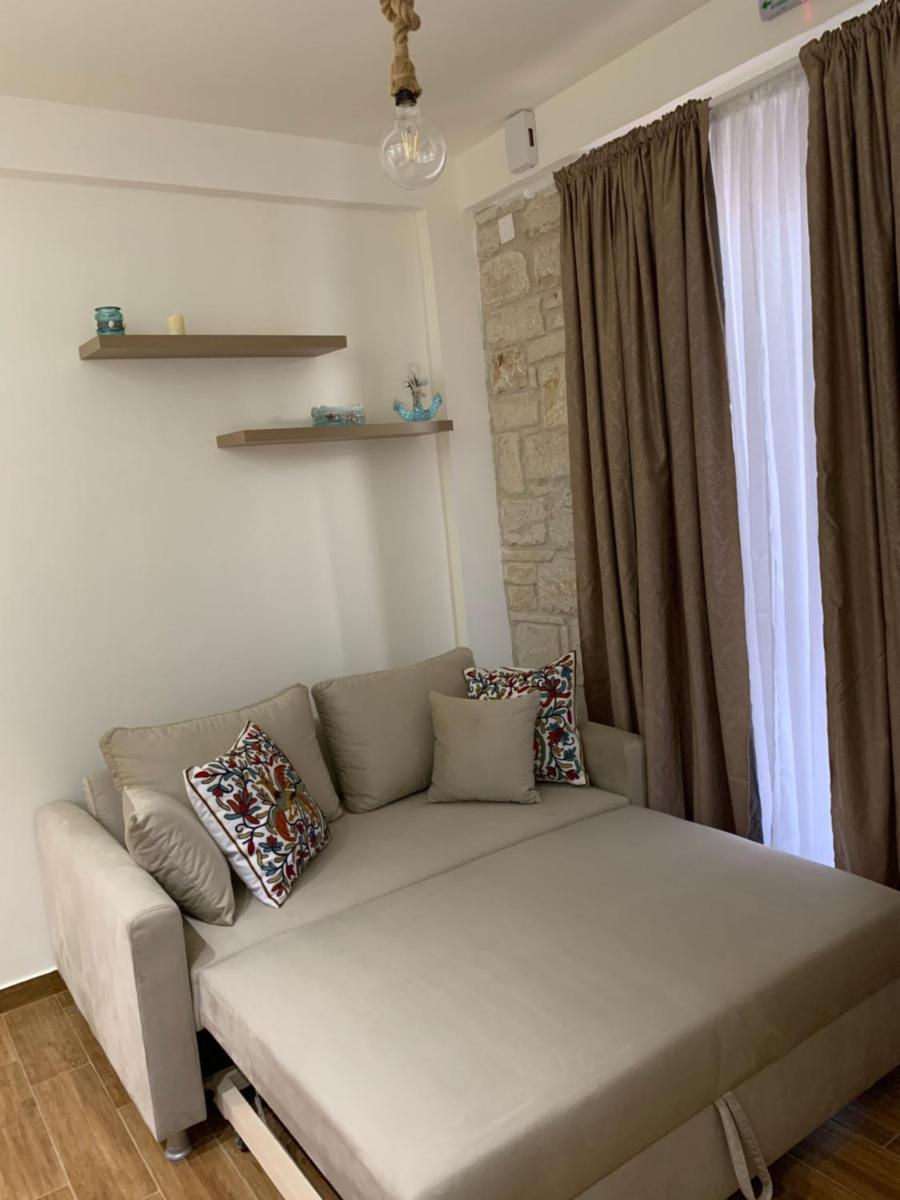 Maisonette - Photo 1