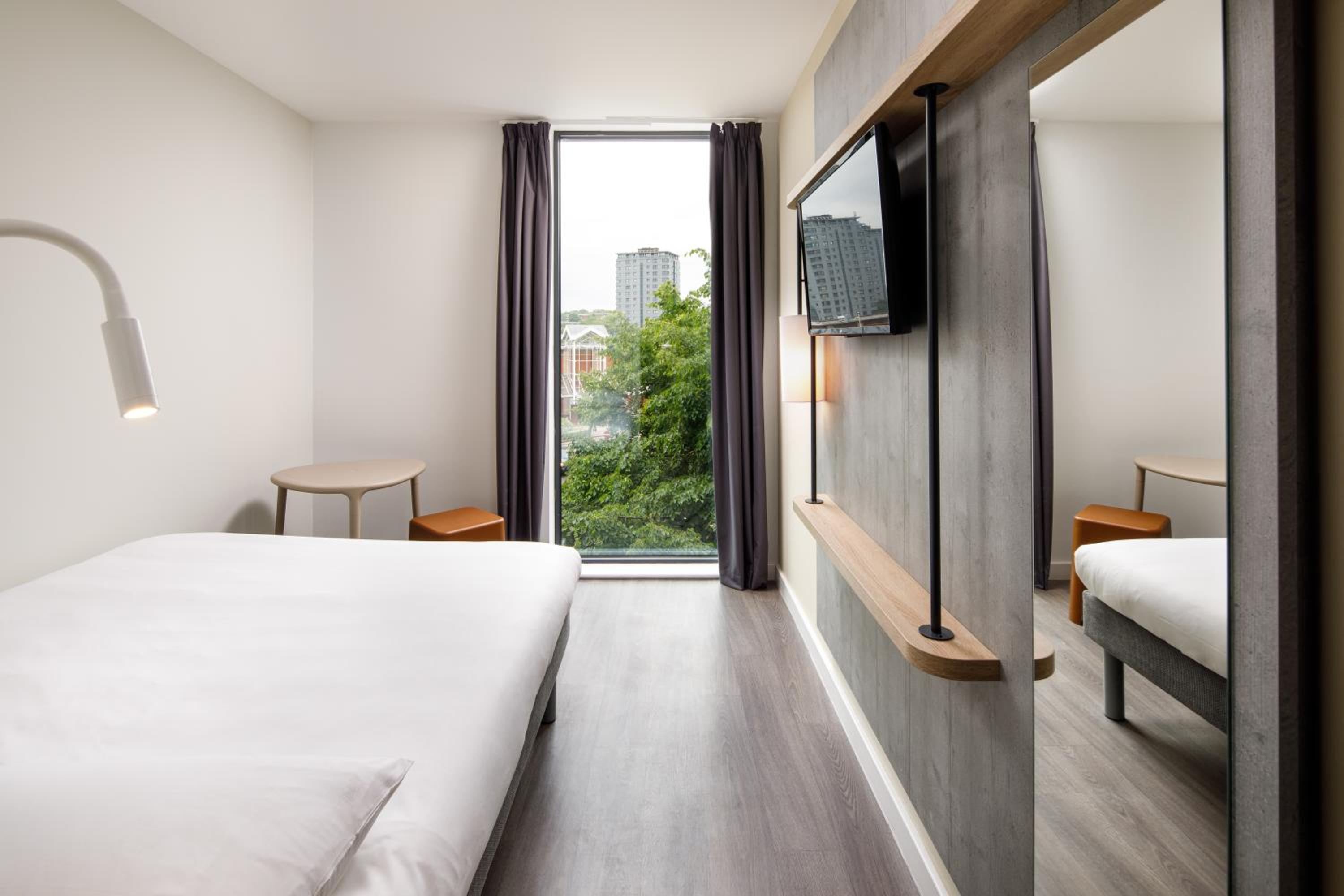 Double Room - Photo 9
