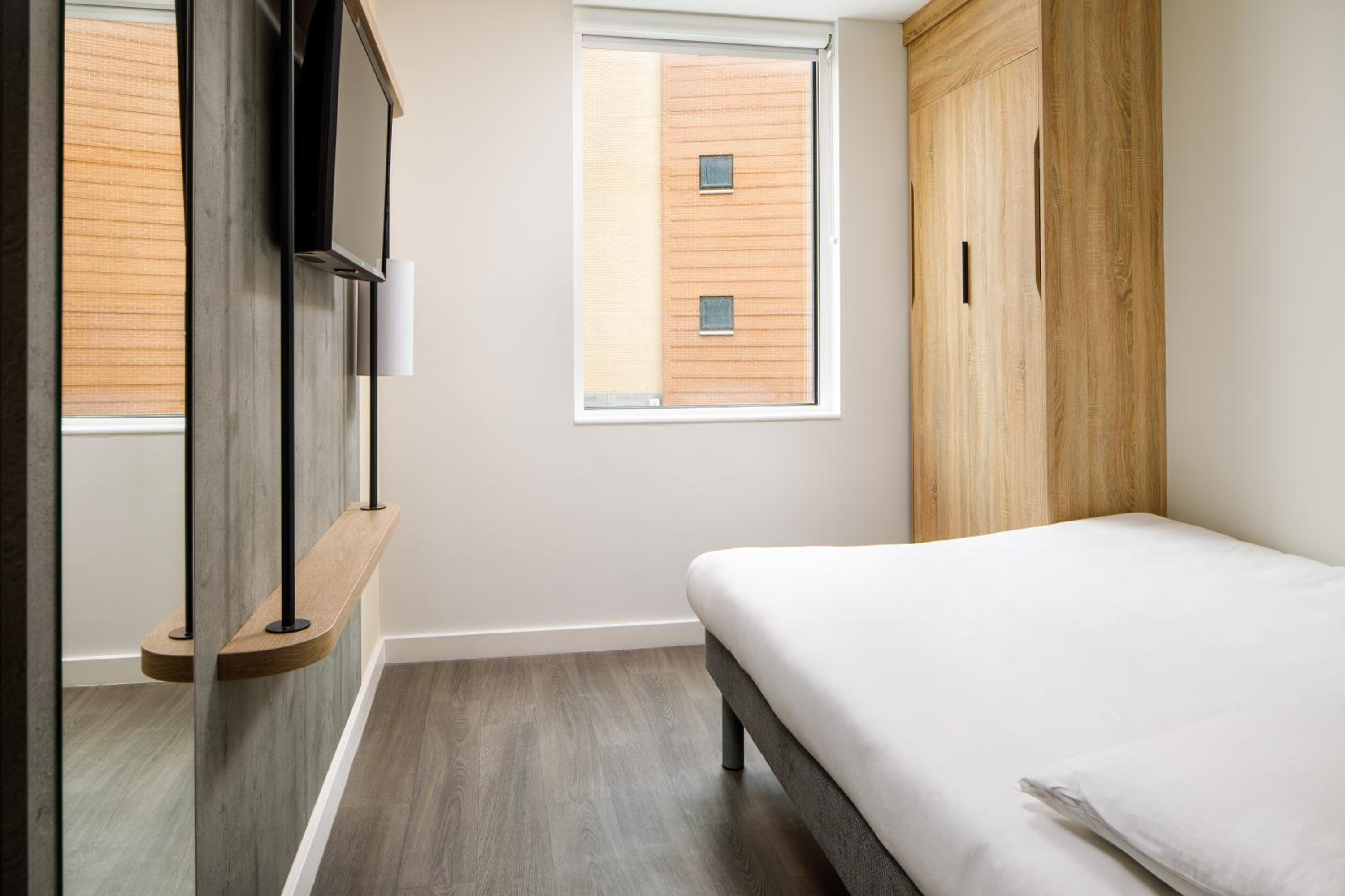 Triple Room - Photo 6