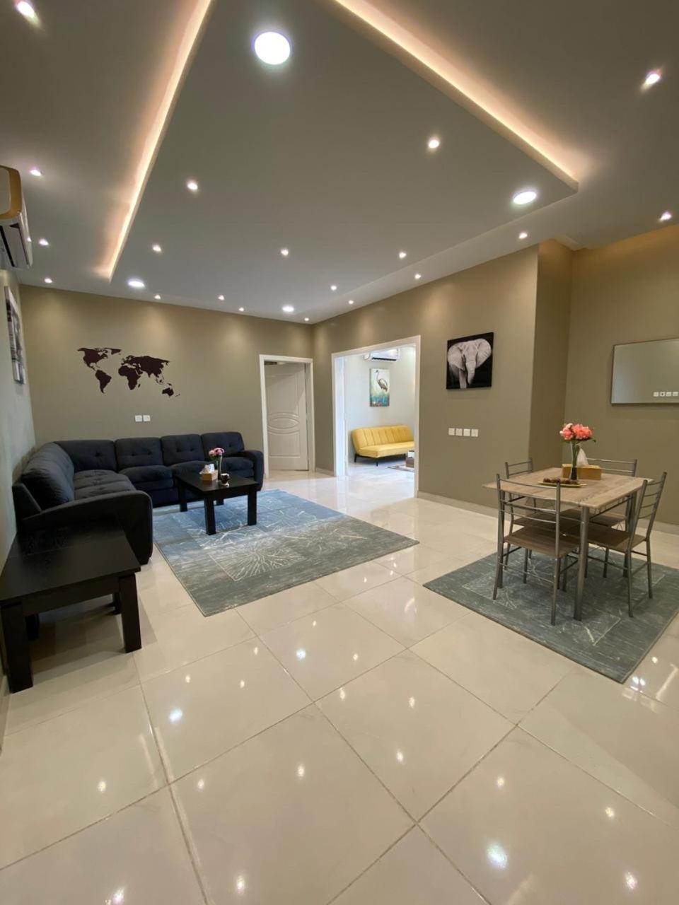 Three-Bedroom Apartment photo 1