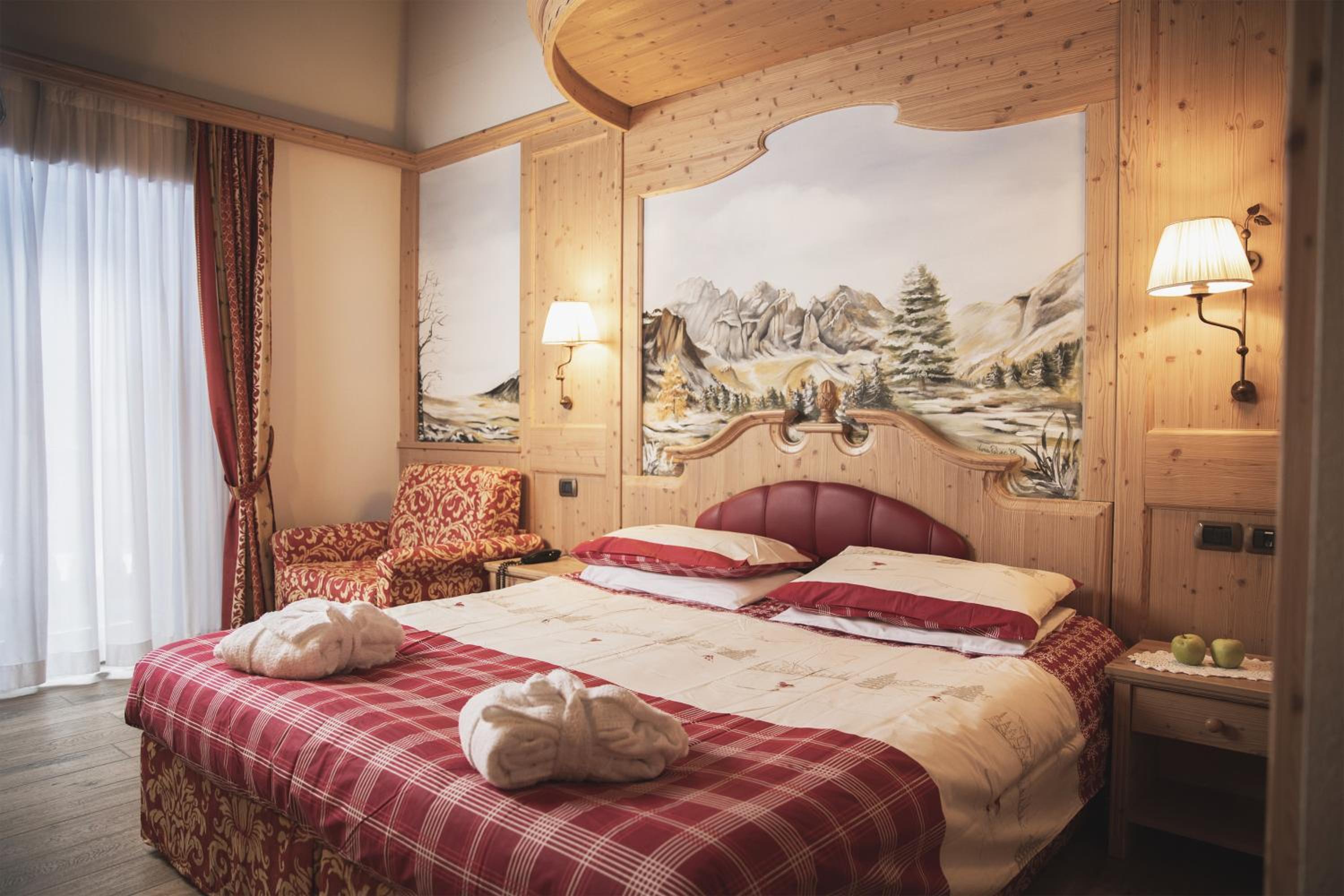 Deluxe Room - Photo 7