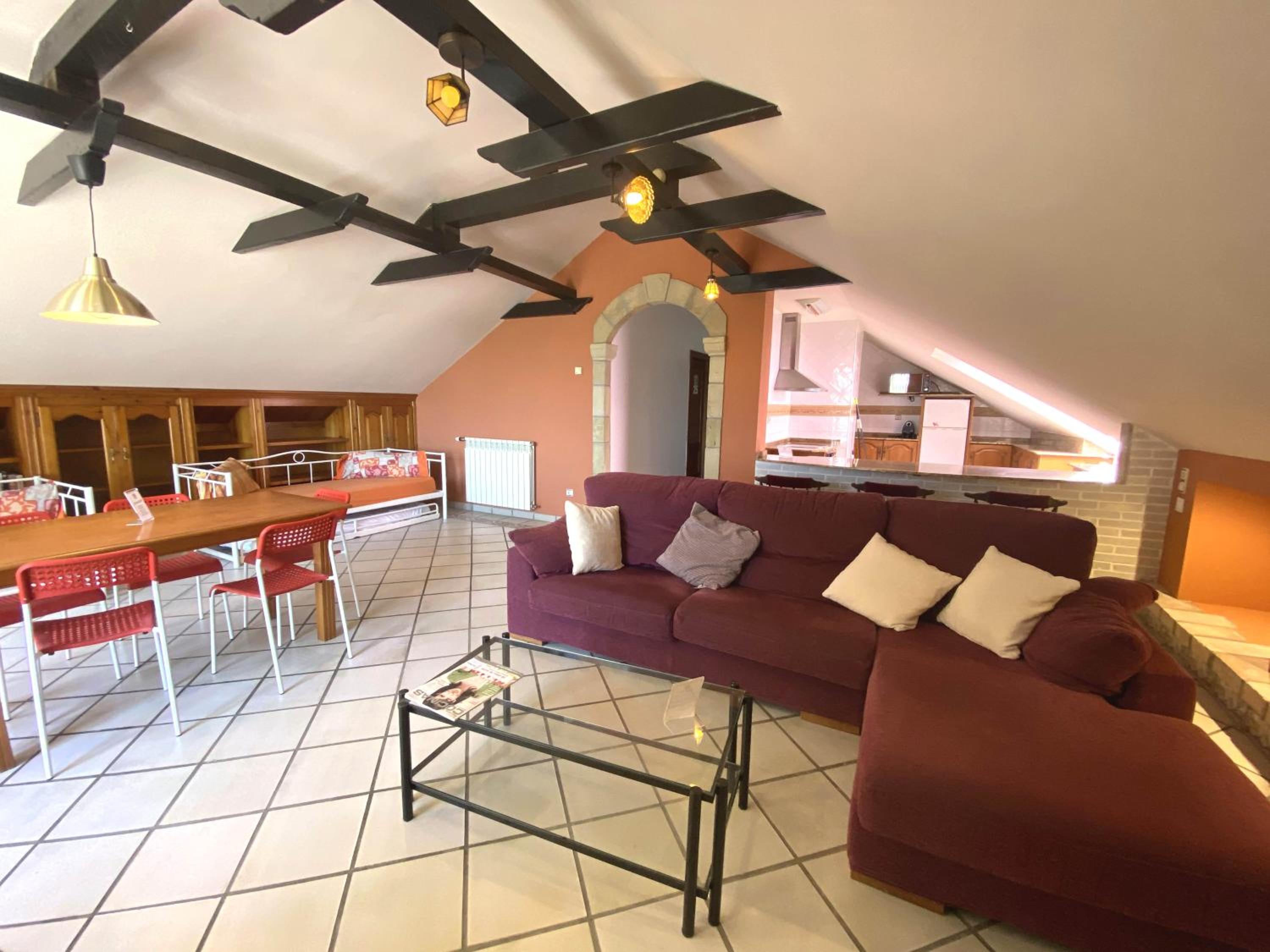 Apartamento con vista a la piscina