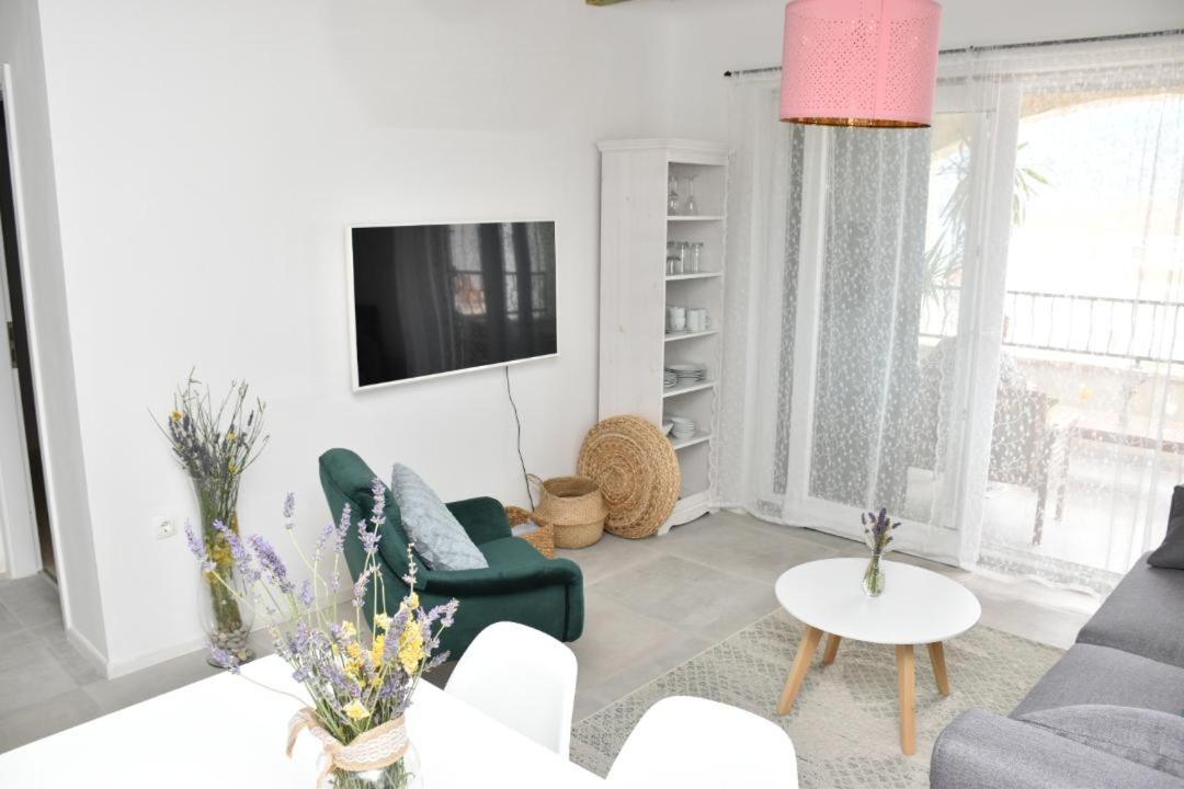 Apartment - Ground Floor photo 1