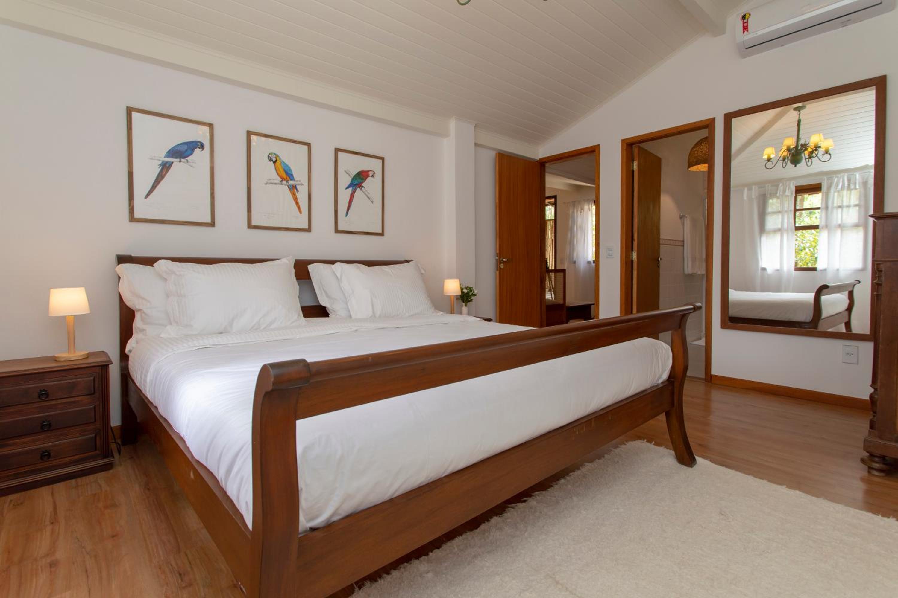 Deluxe Triple Room photo 3