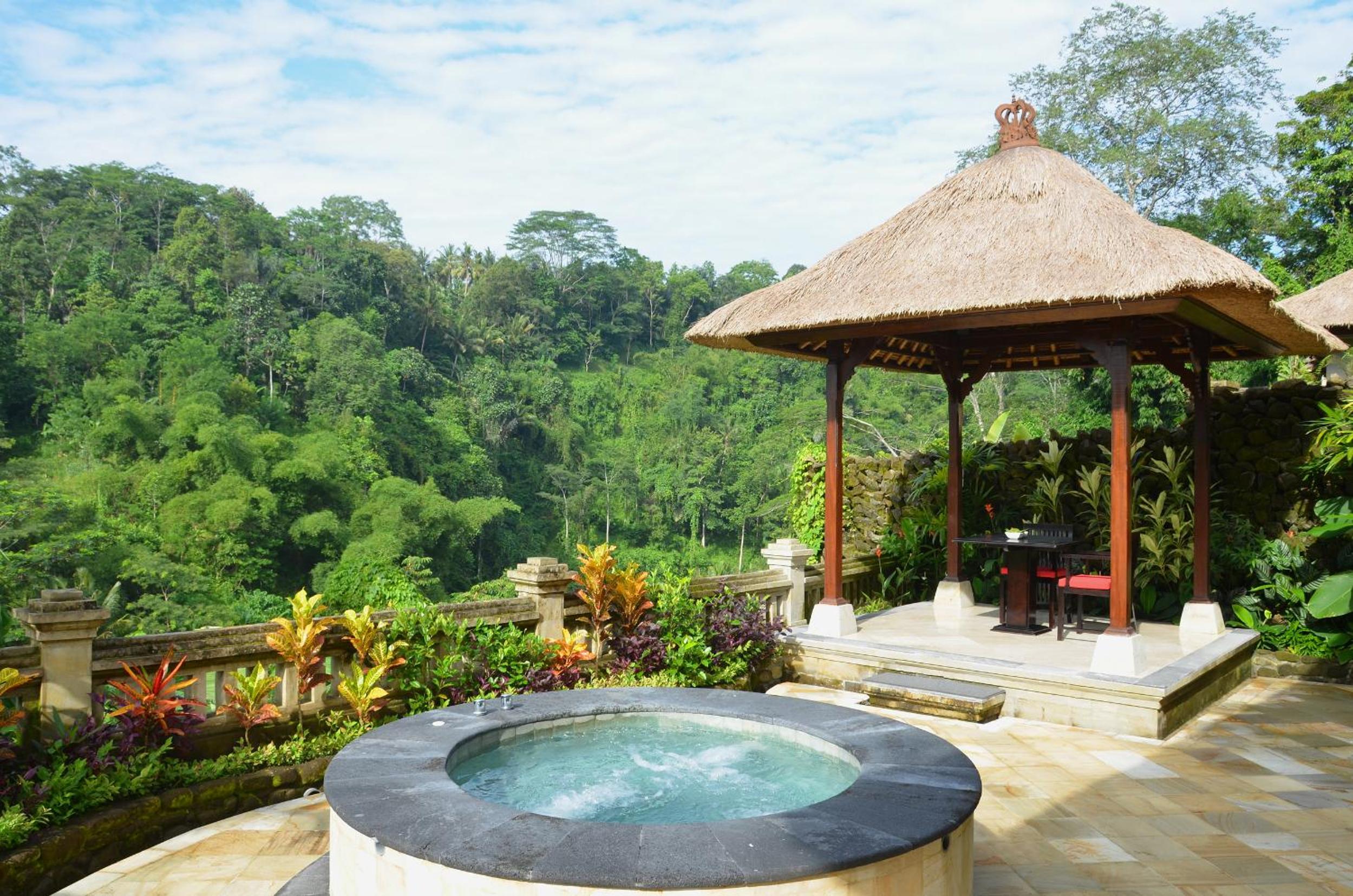 Royal Spa Villa with Daily 60-Minutes Massages thumbnail 6