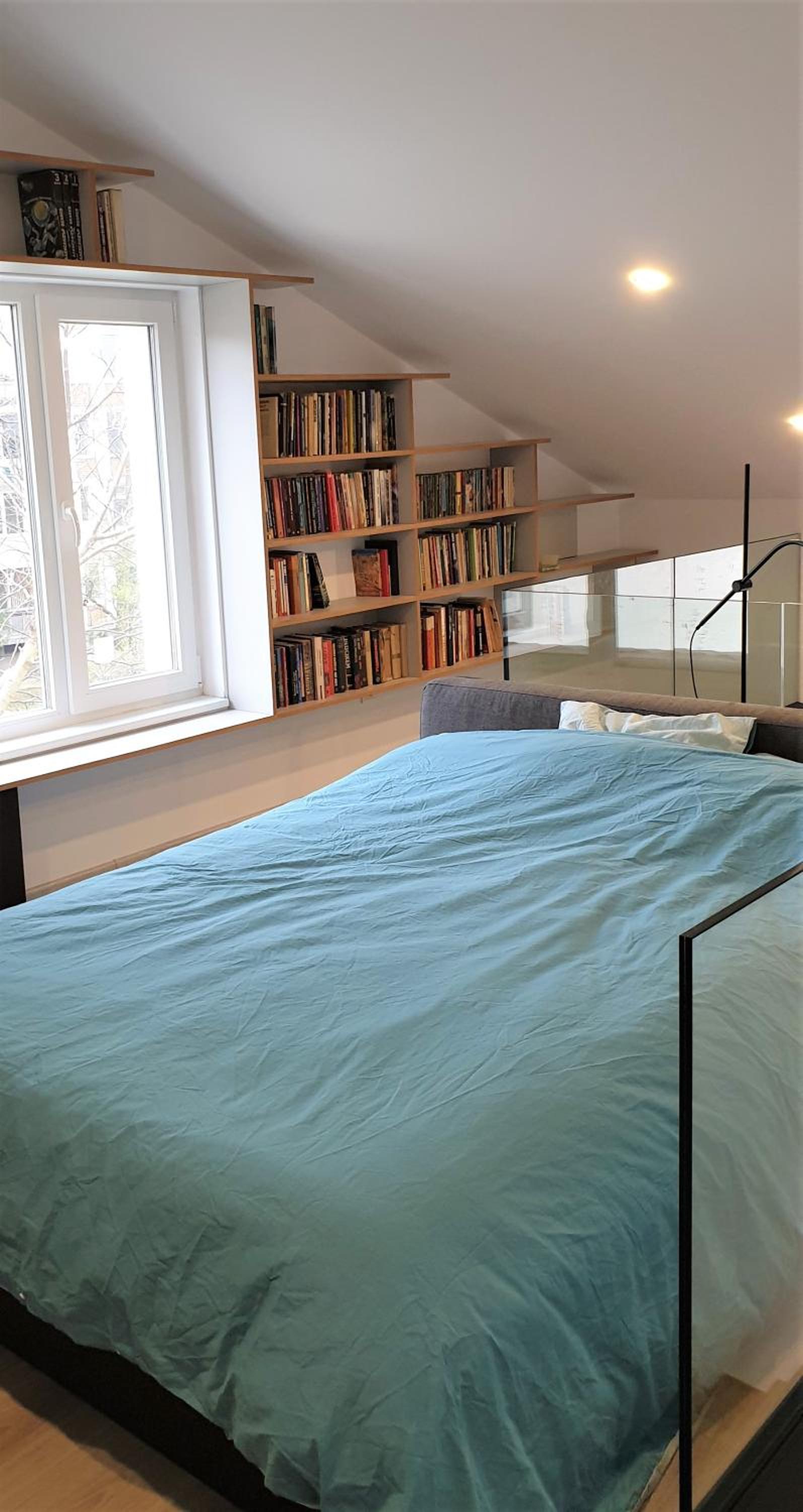 One-Bedroom Apartment photo 2