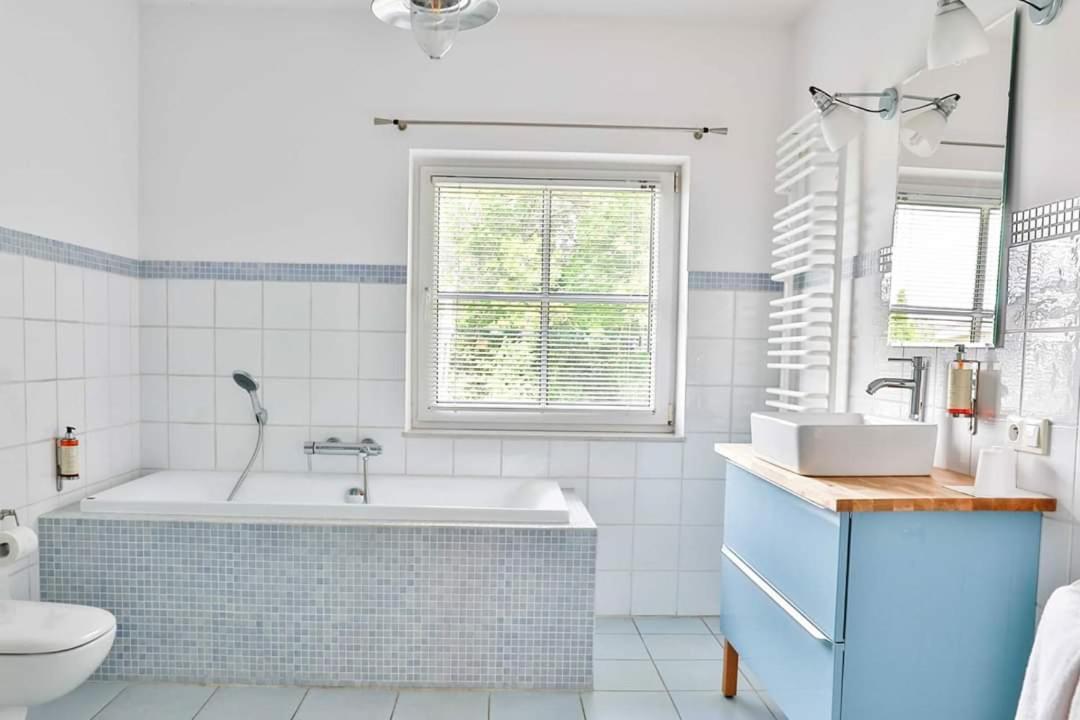 Three-Bedroom Apartment - Photo 5