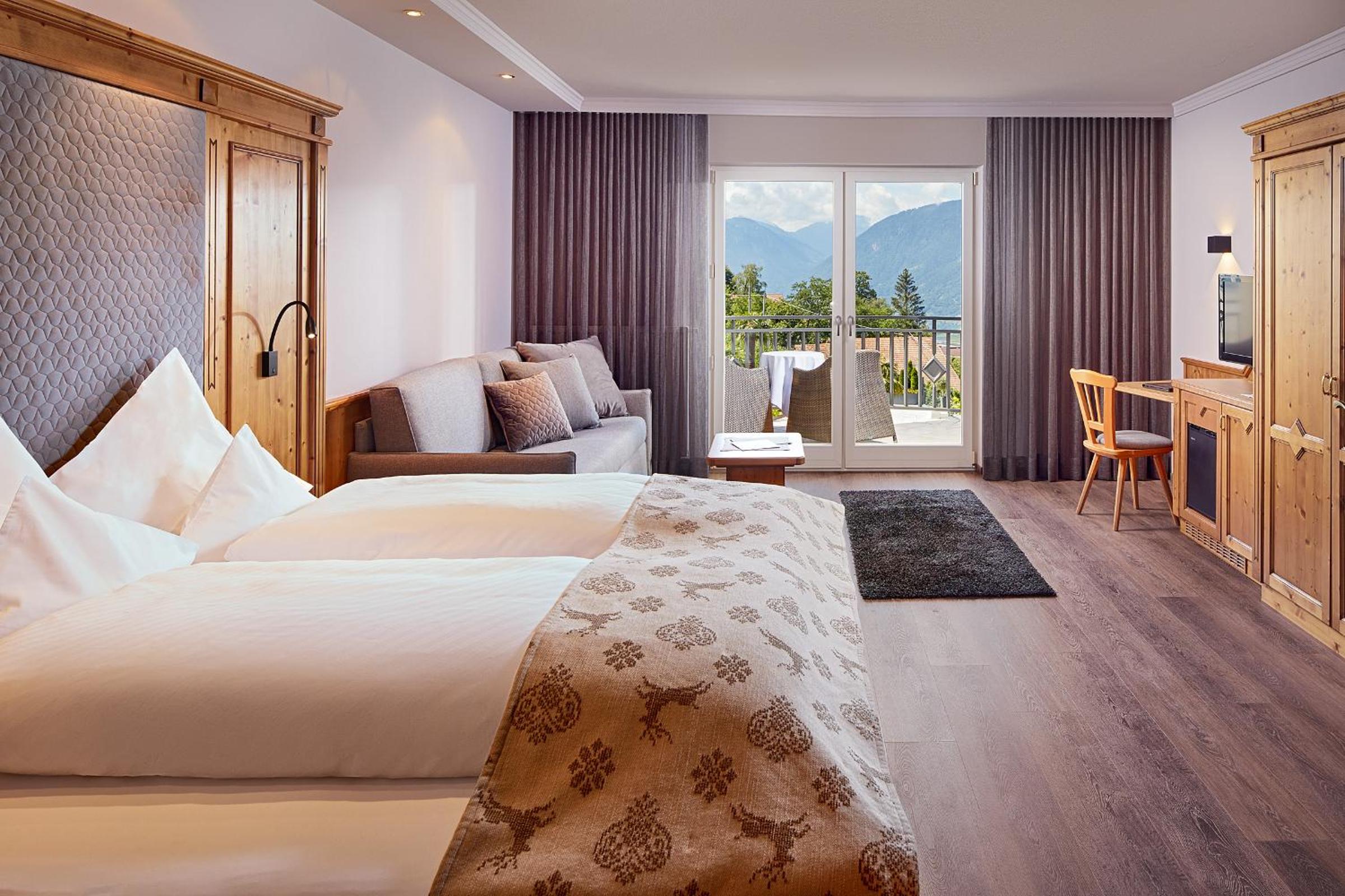 Superior Double Room with Valley View photo 1