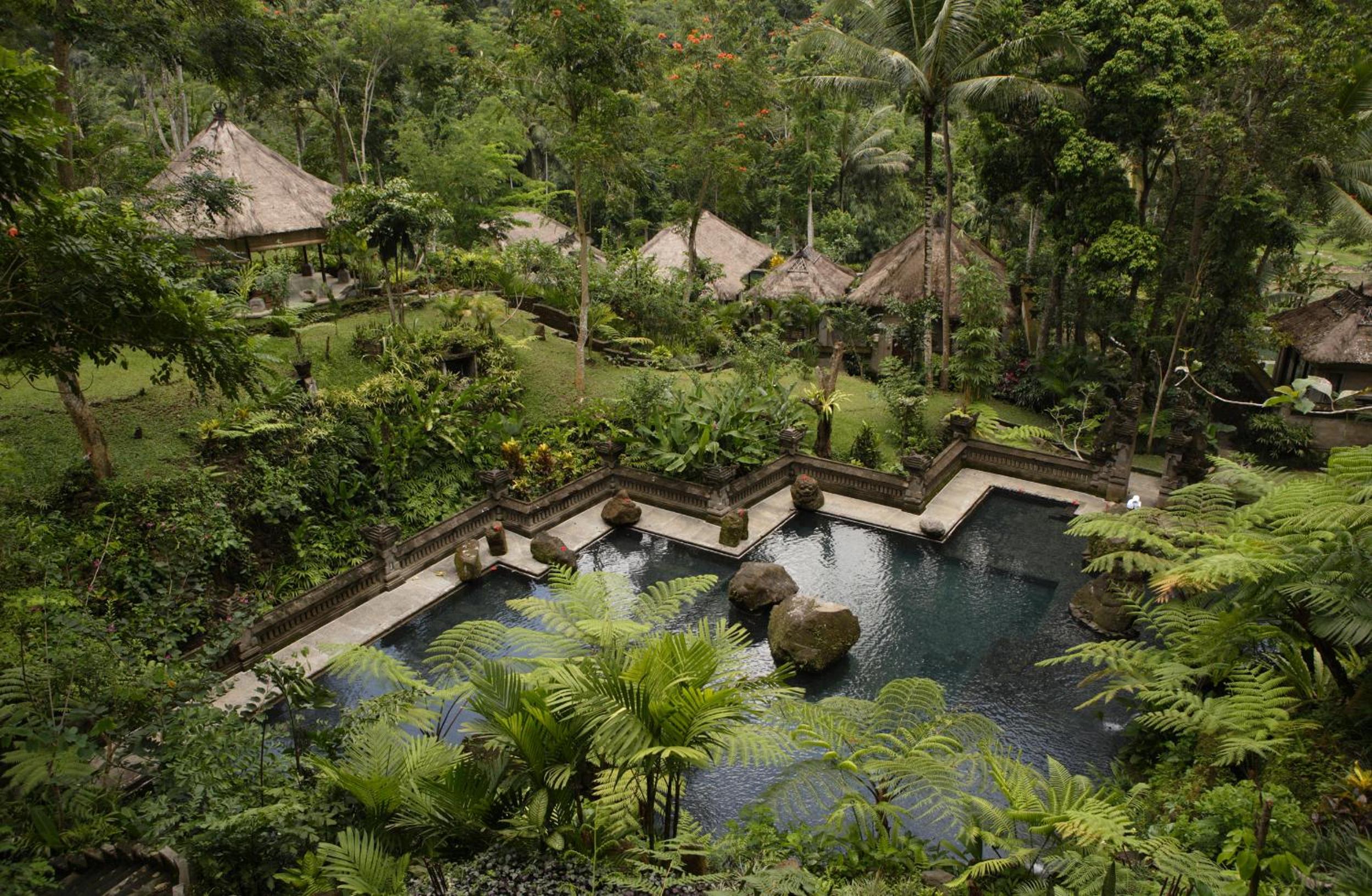Special Offer - Deluxe Pool Villa with Complimentary one-time Floating Breakfast