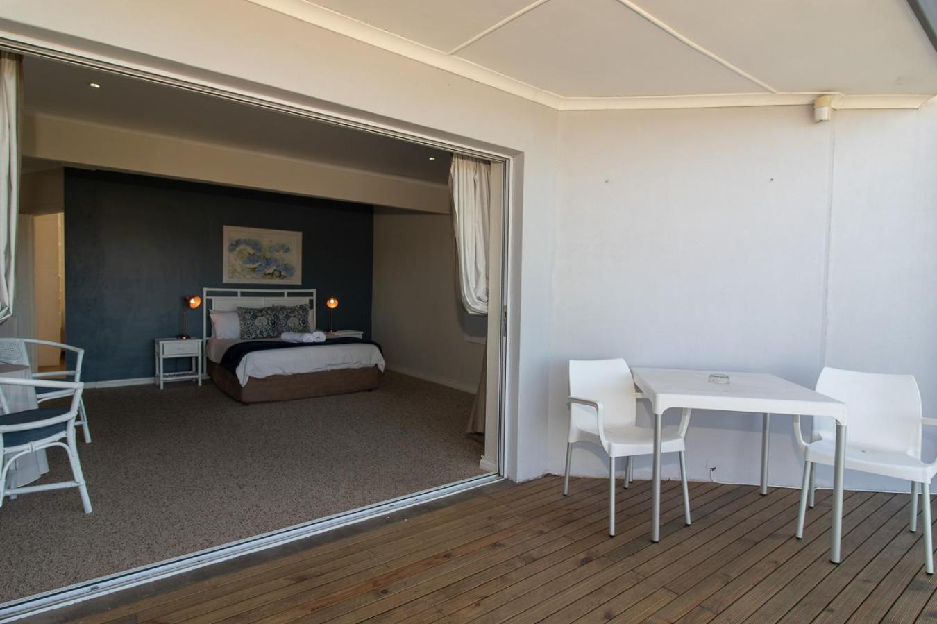 Apartment - Photo 12