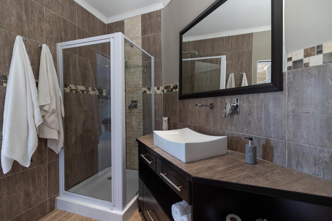 Apartment - Photo 4