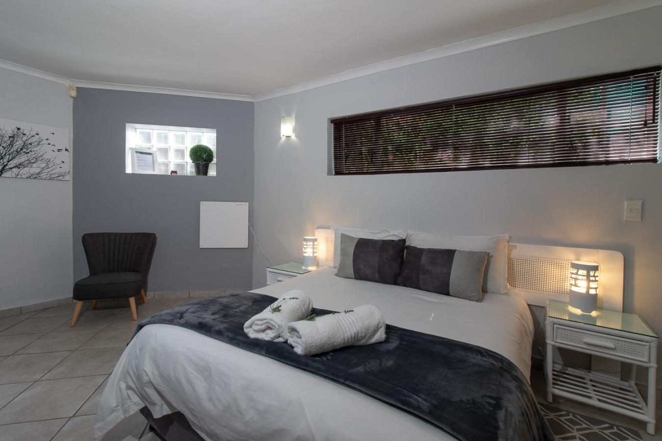 Apartment - Photo 5