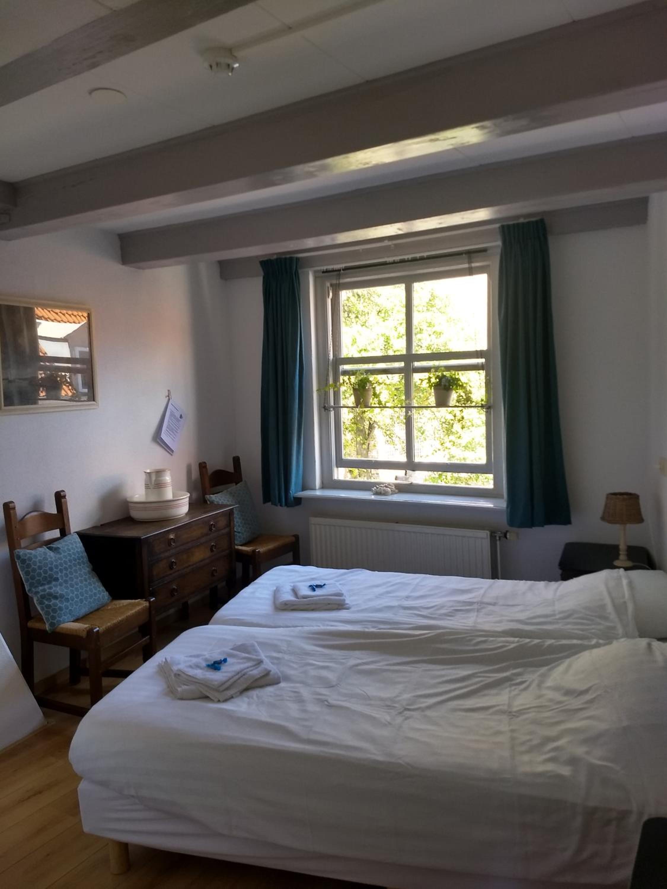 Double Room with Private Bathroom photo 1