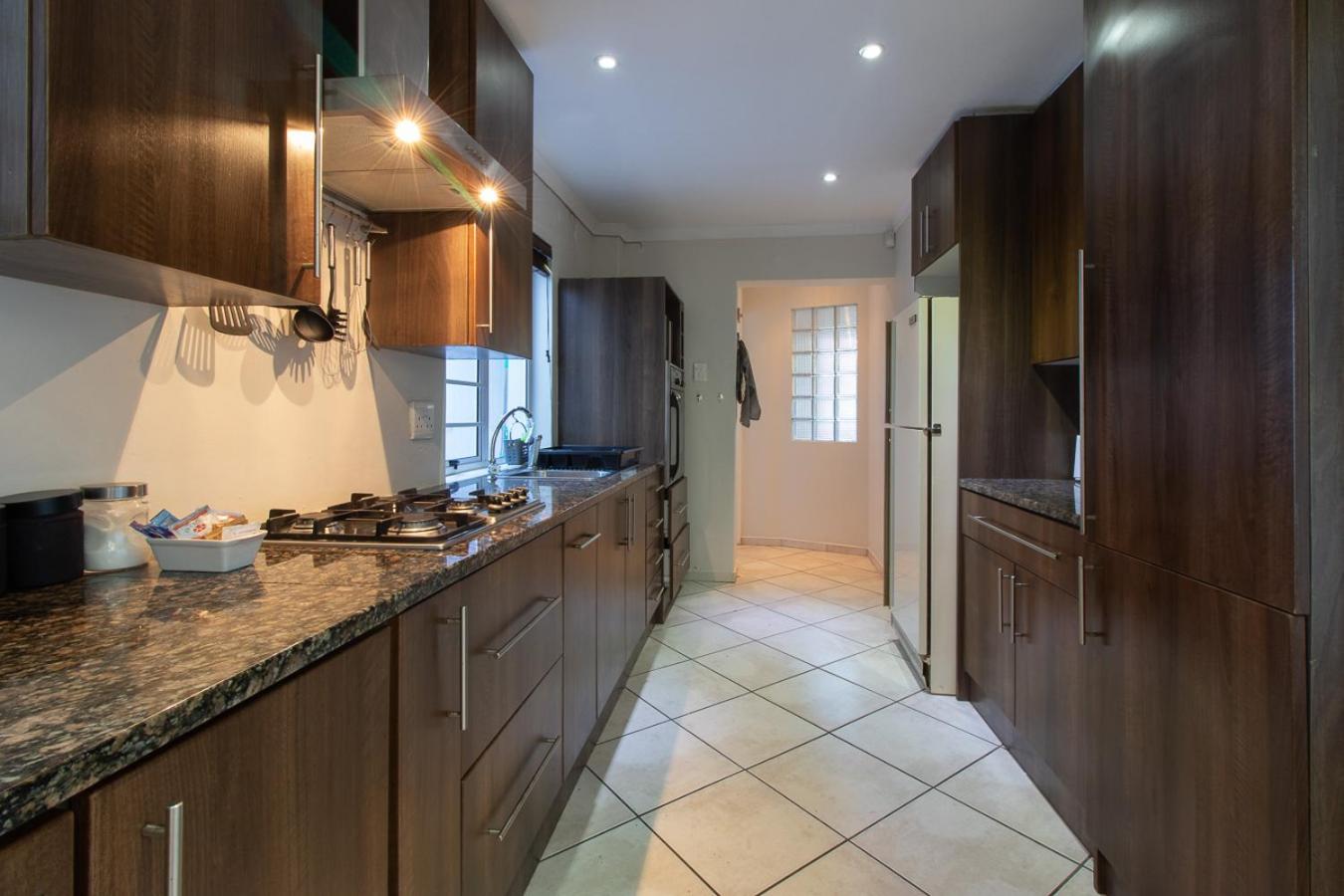 Apartment - Photo 19