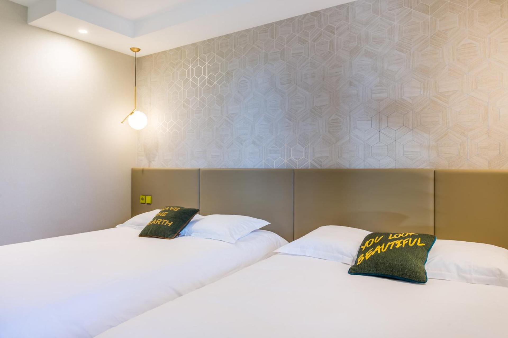 Superior Triple Room photo 3