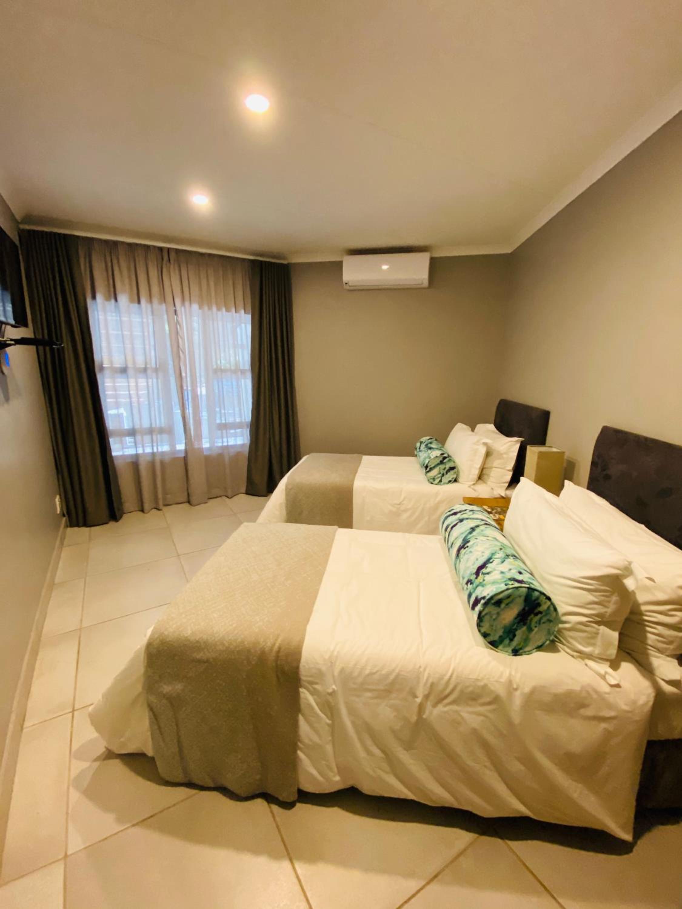 Family Double Room photo 3