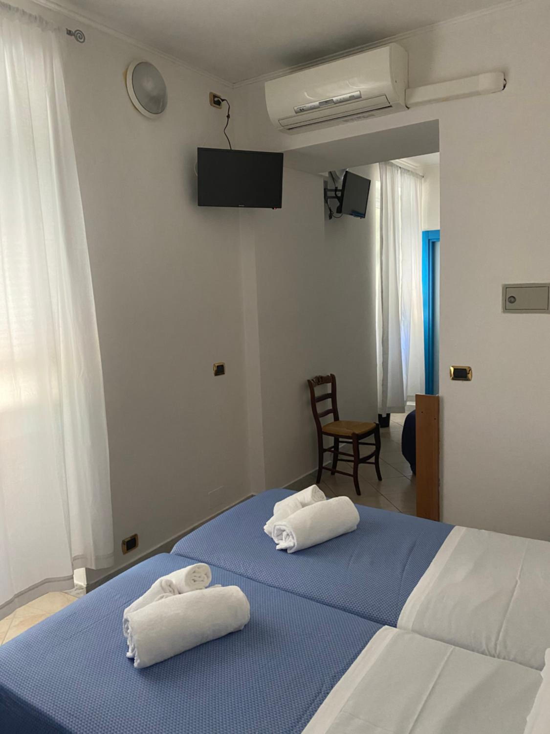Quadruple Room photo 3