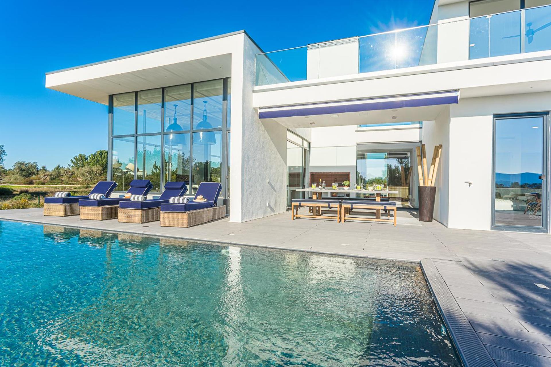 Villa with Private Pool photo 2