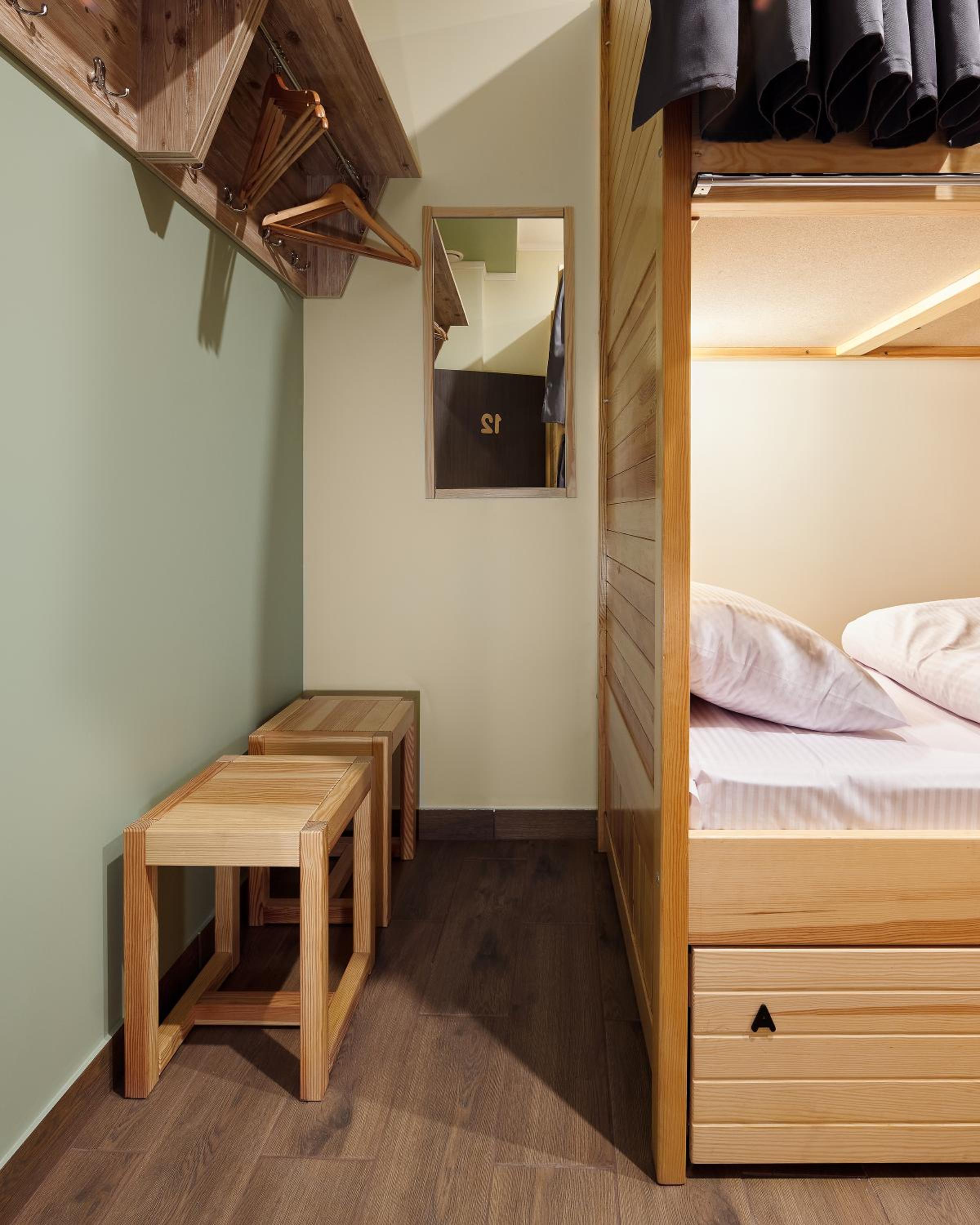 Bed in 8-Bed Mixed Dormitory Room photo 2