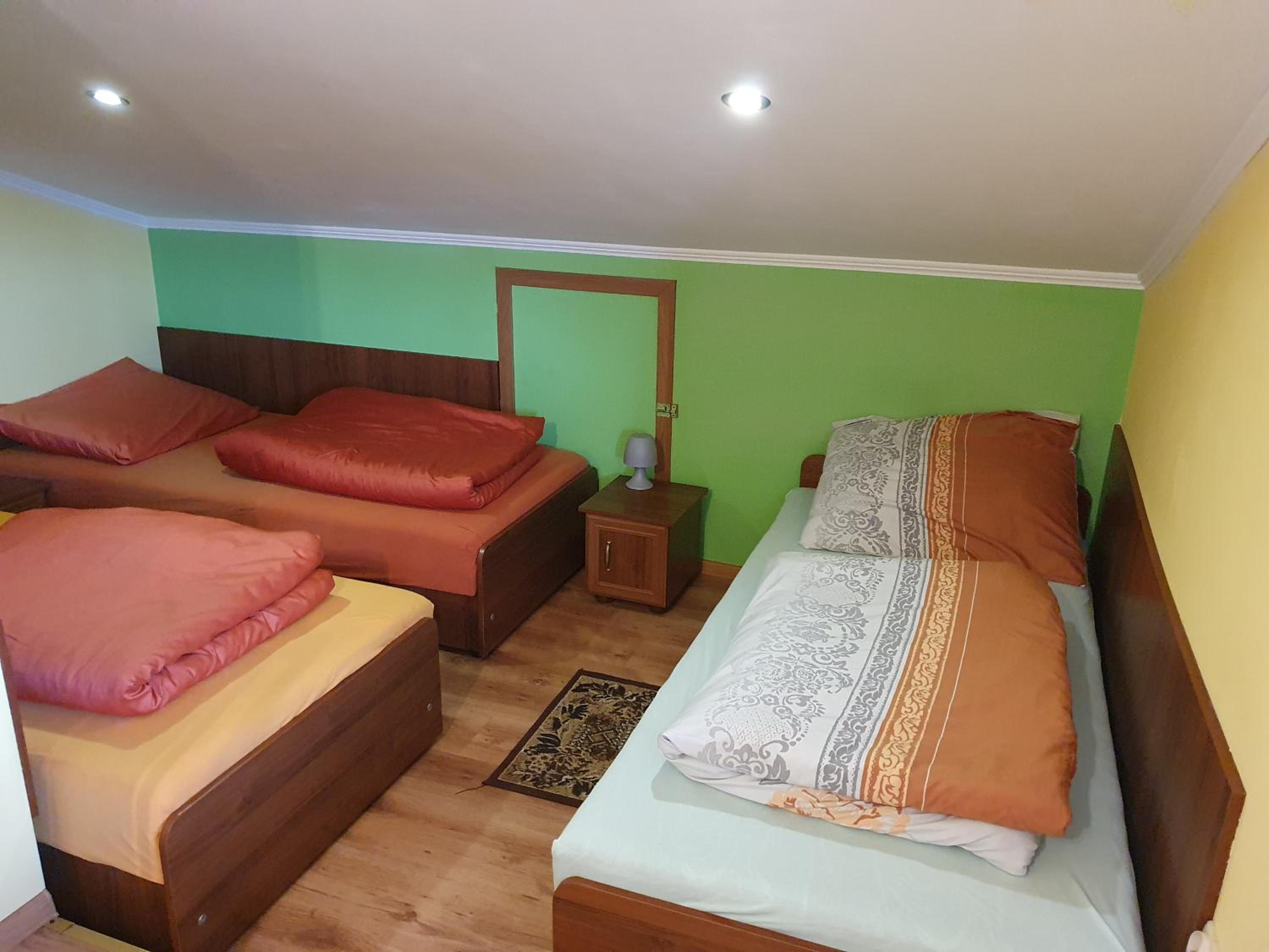 Triple Room - Photo 2