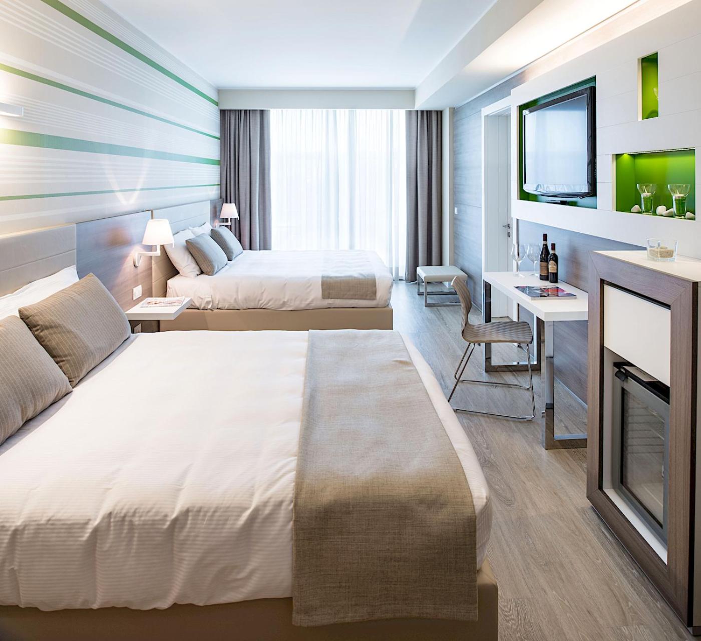 Superior Triple Room - Photo 11