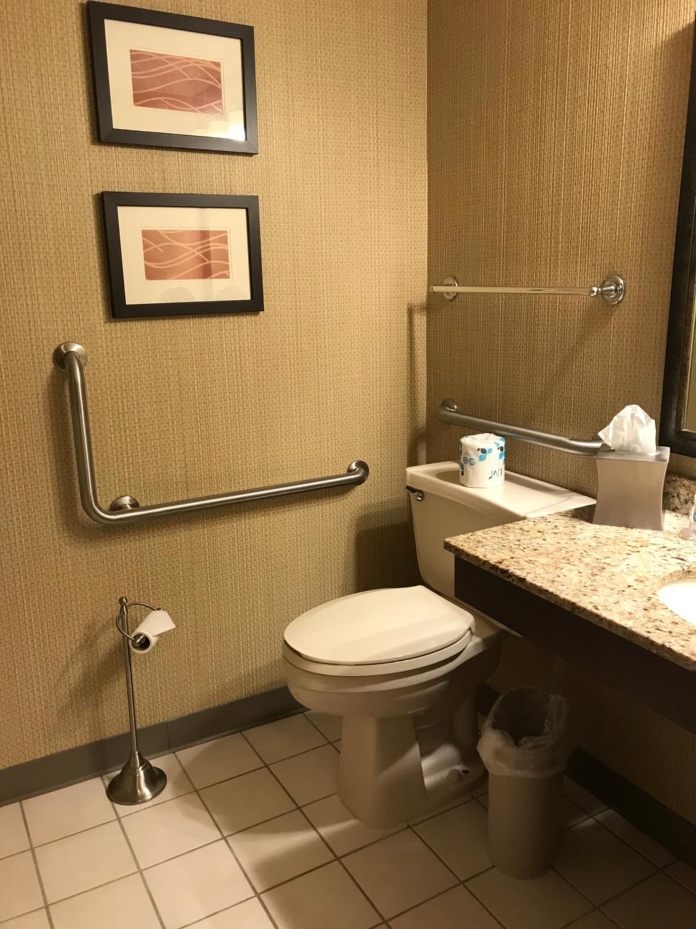 King Room - Accessible/Non-Smoking - Photo 6