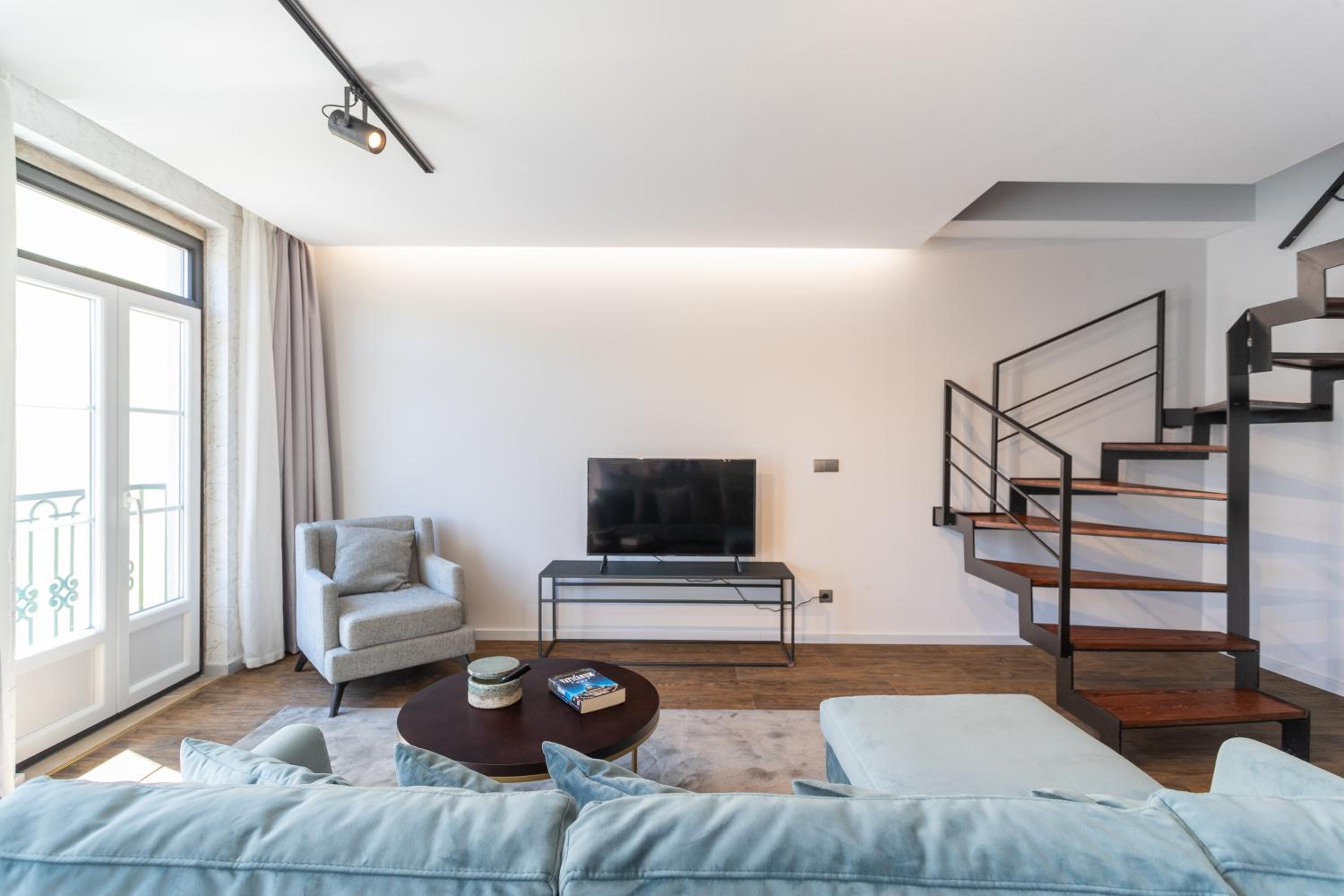 Duplex Apartment photo 3