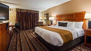Queen Room with Two Queen Beds - Non-Smoking - Photo 14