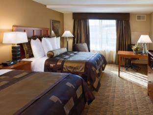 King Room - Non-Smoking - Photo 6