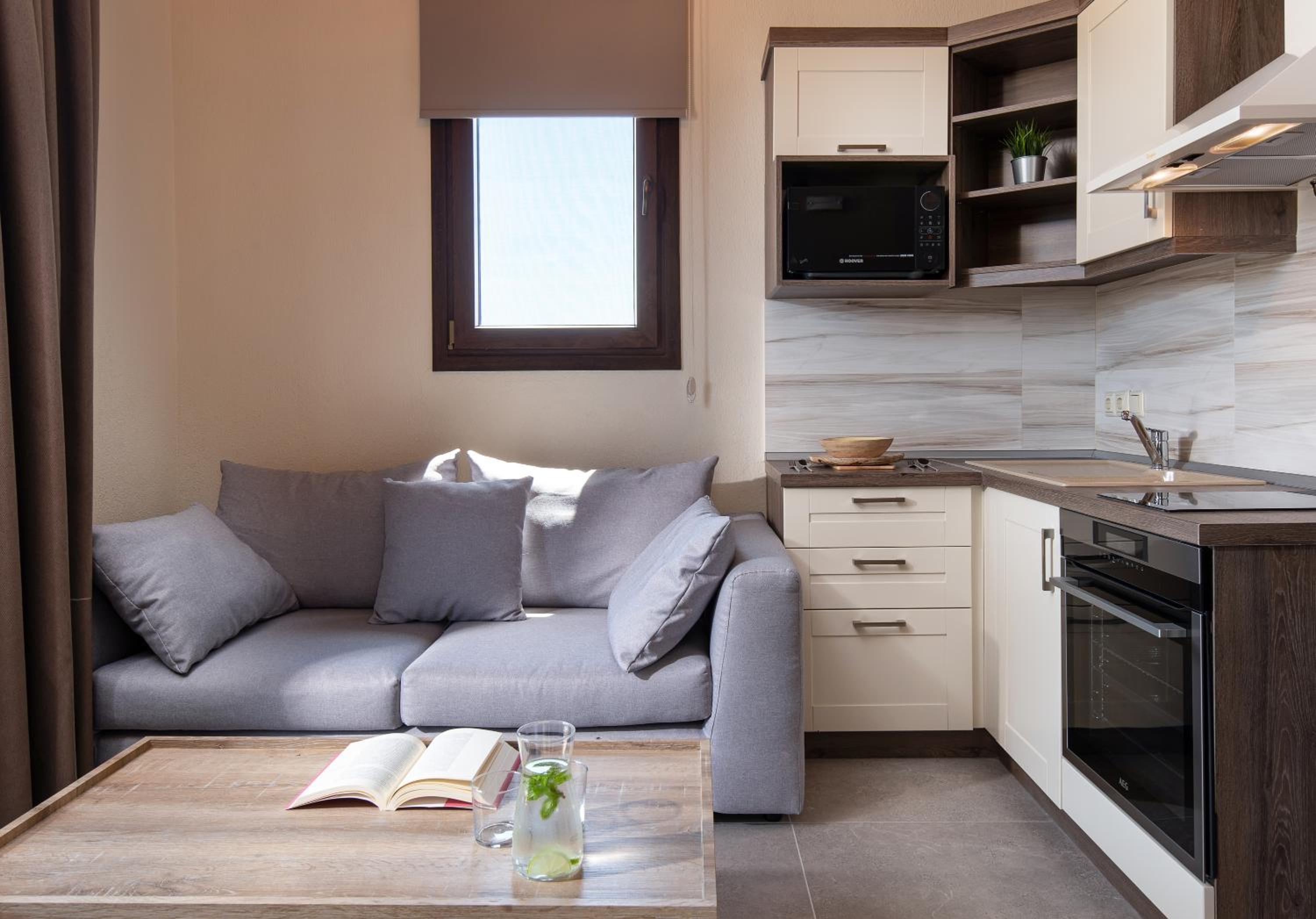 Two-Bedroom Suite photo 2