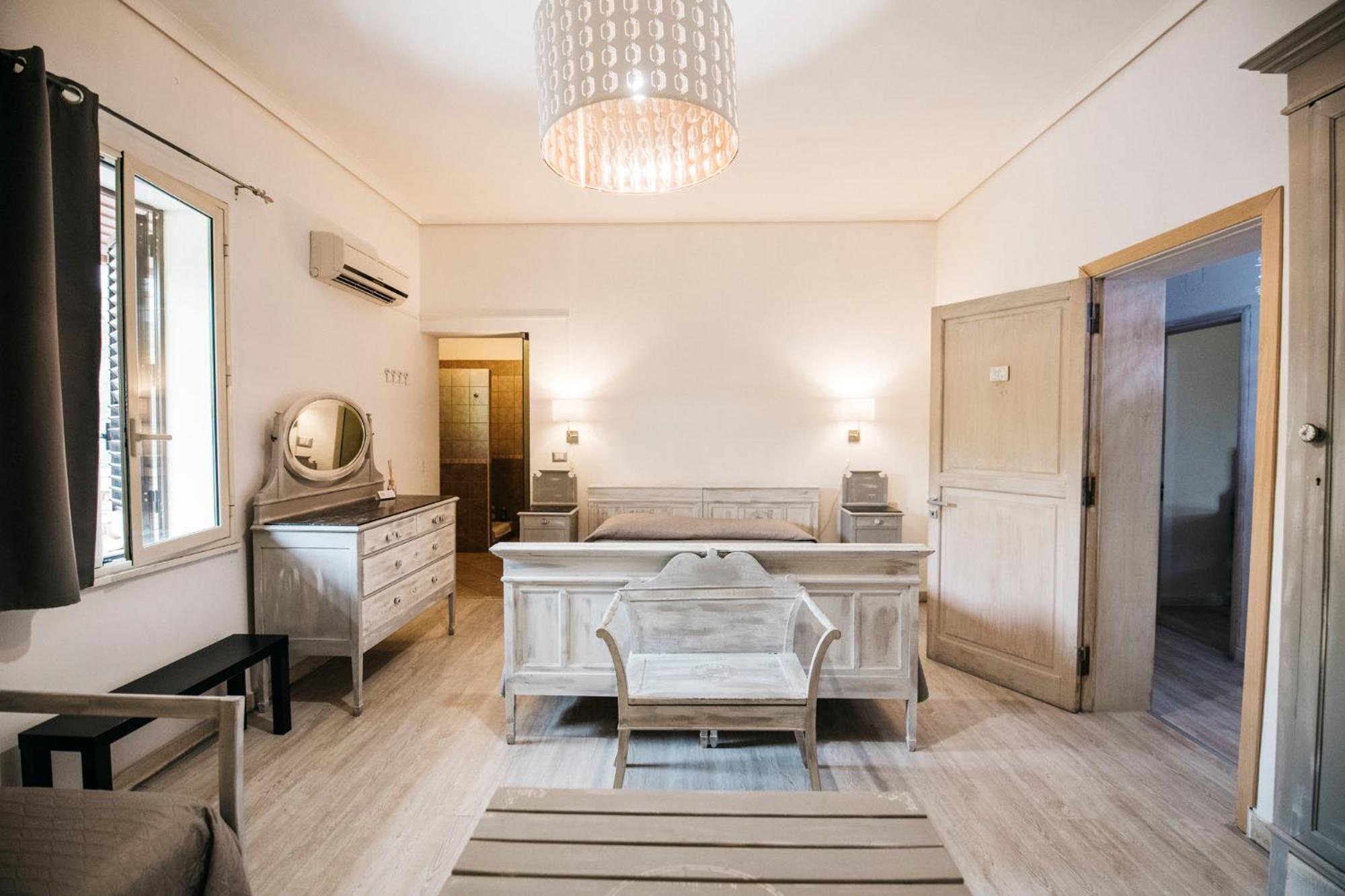 Triple Room with Private Bathroom photo 1