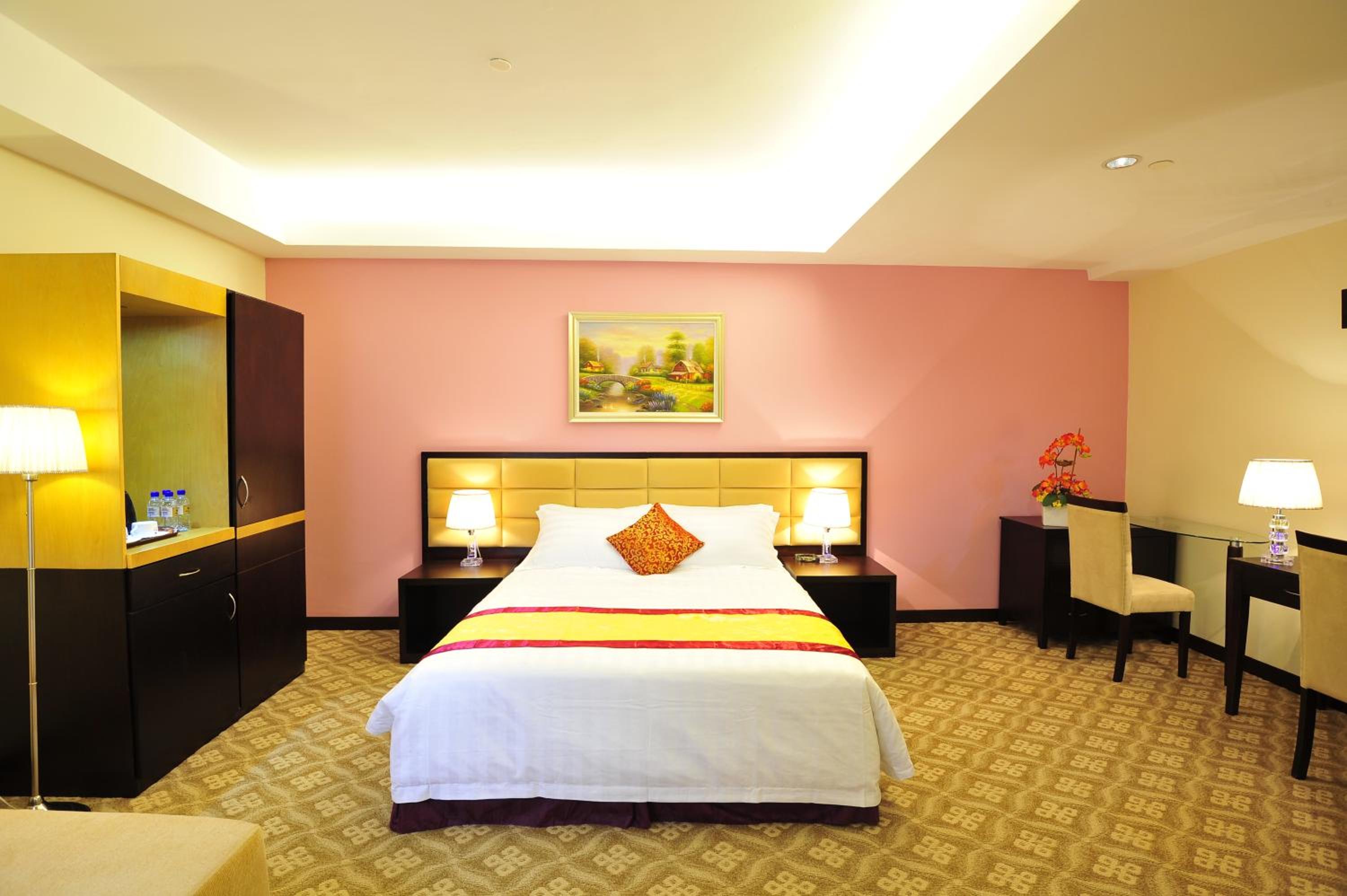 Premier Executive Room