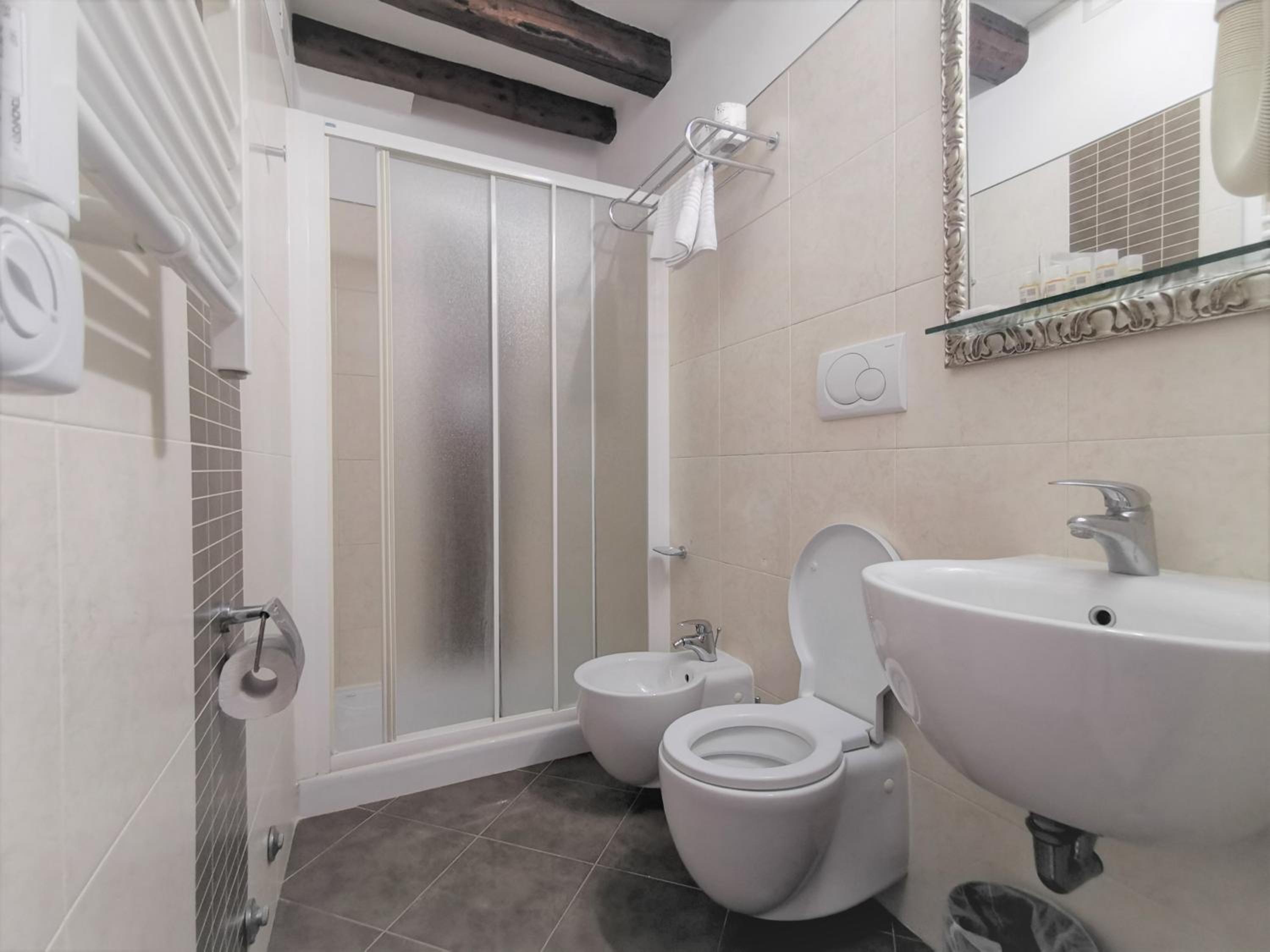 Quadruple Room - Annex photo 3