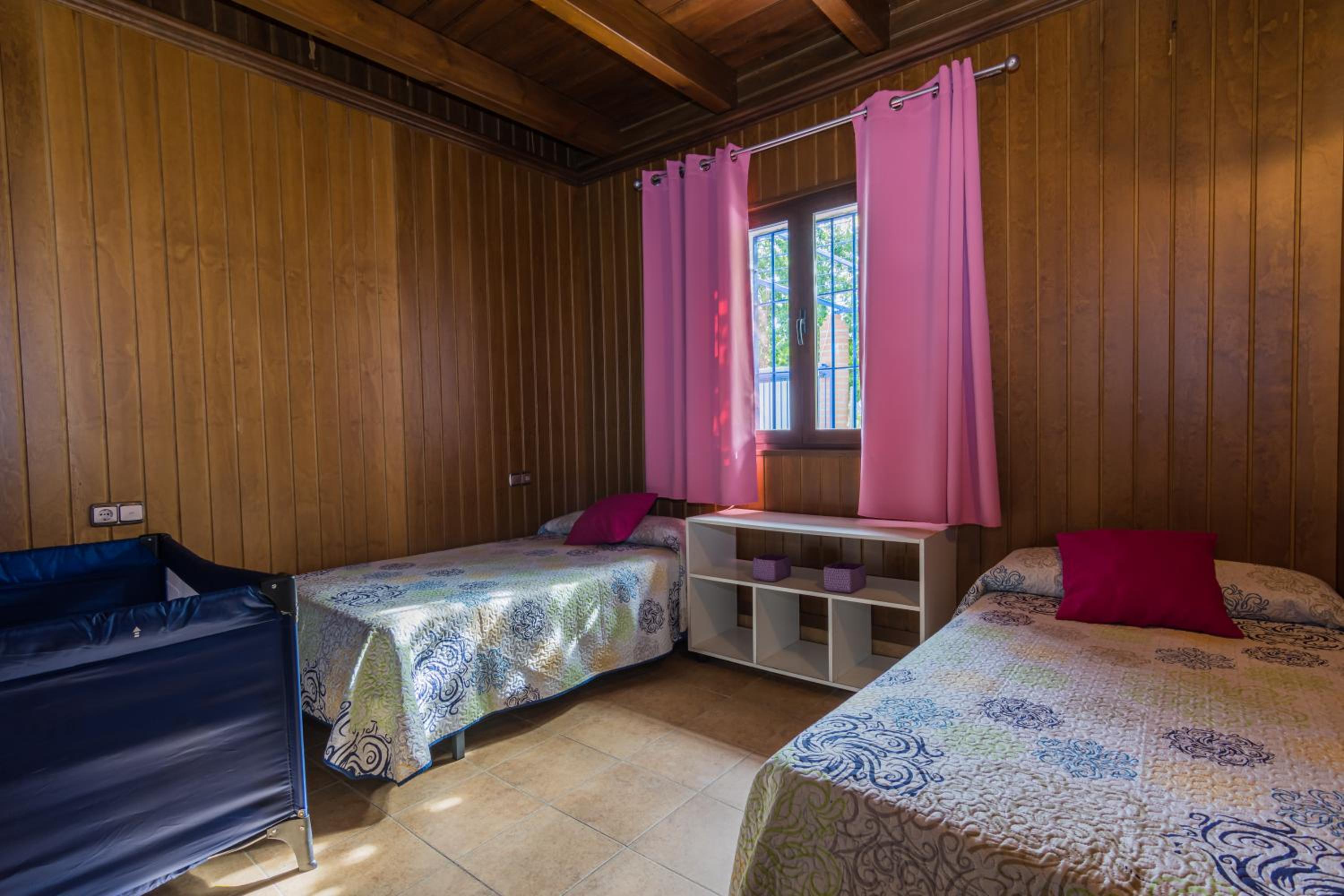 Villa de Tres Habitaciones