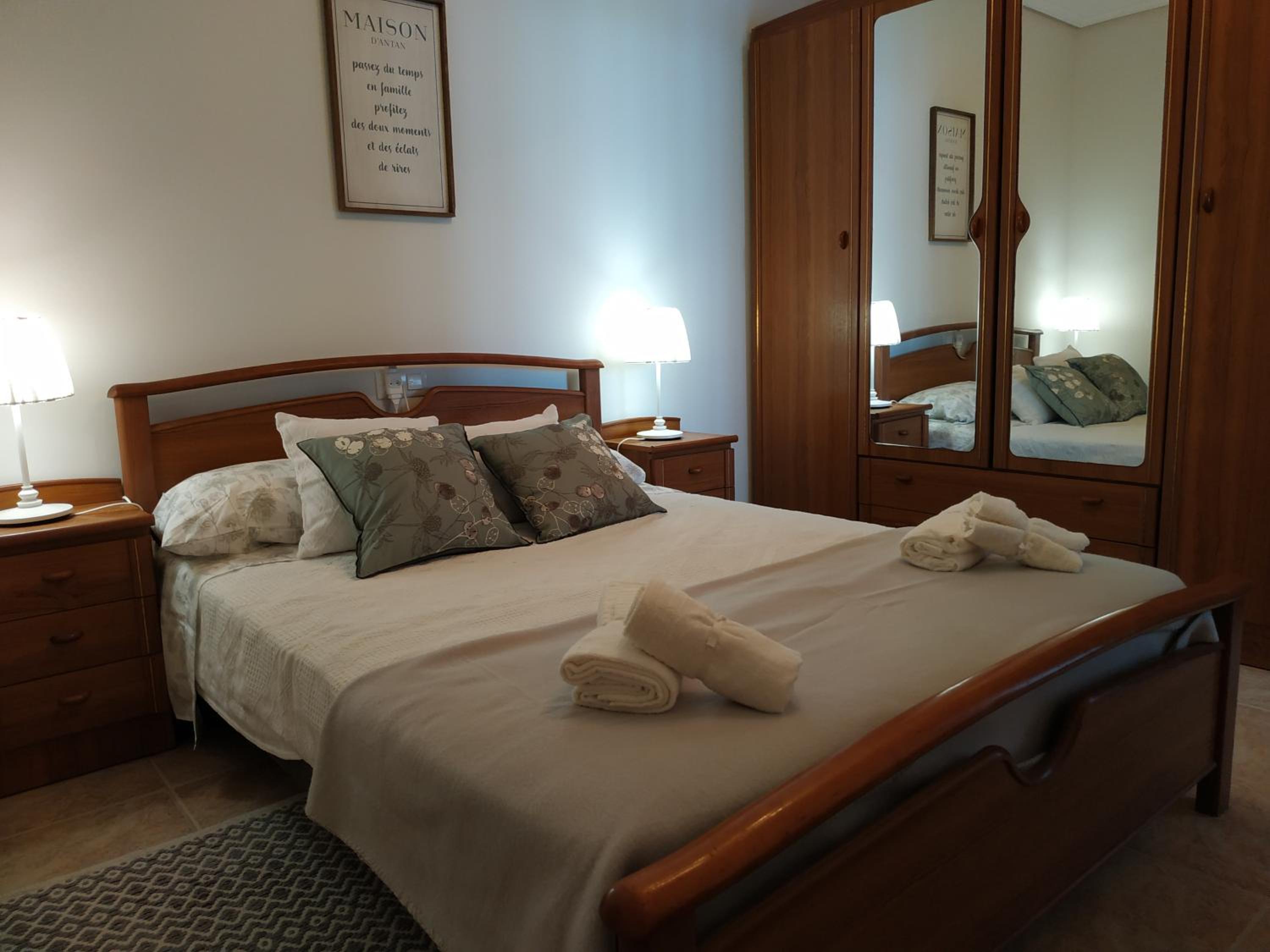 Three-Bedroom House photo 2