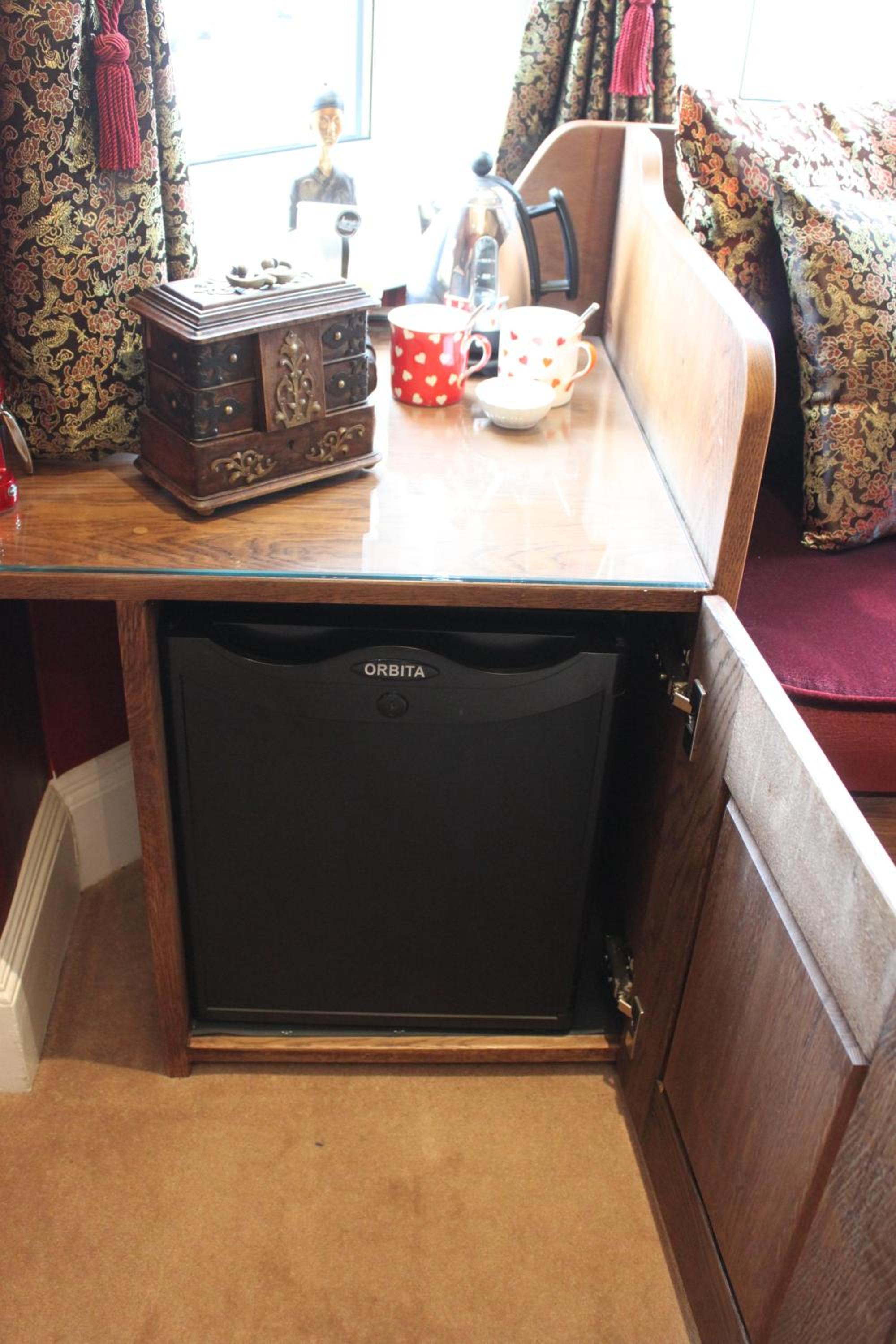 Oak Four Poster King photo 3