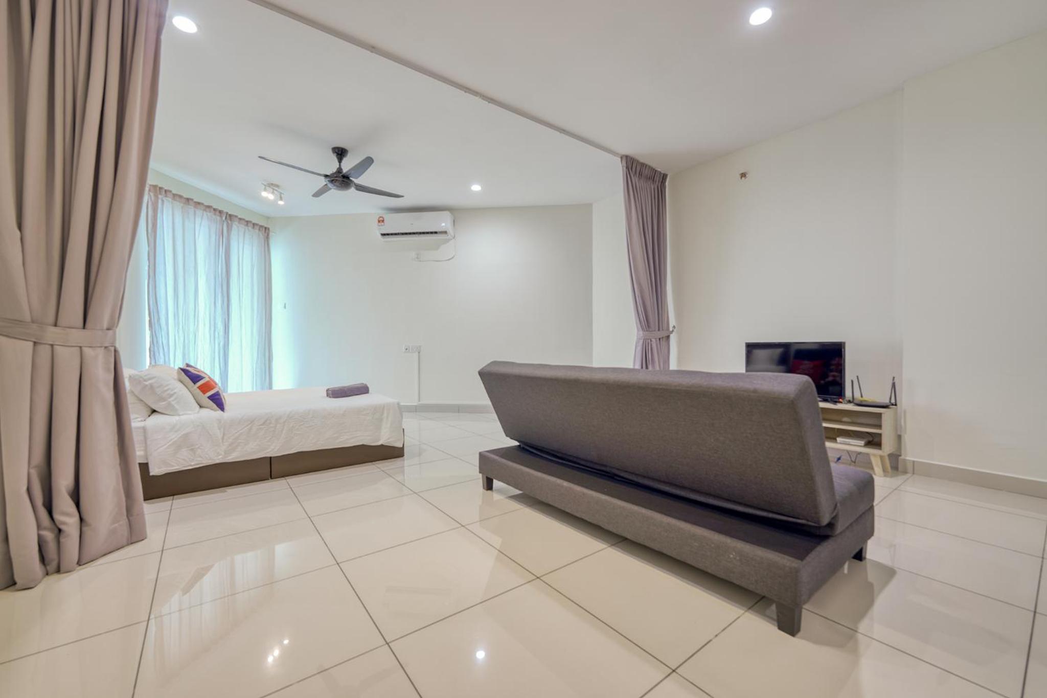 Apartment with Sea View - Photo 23