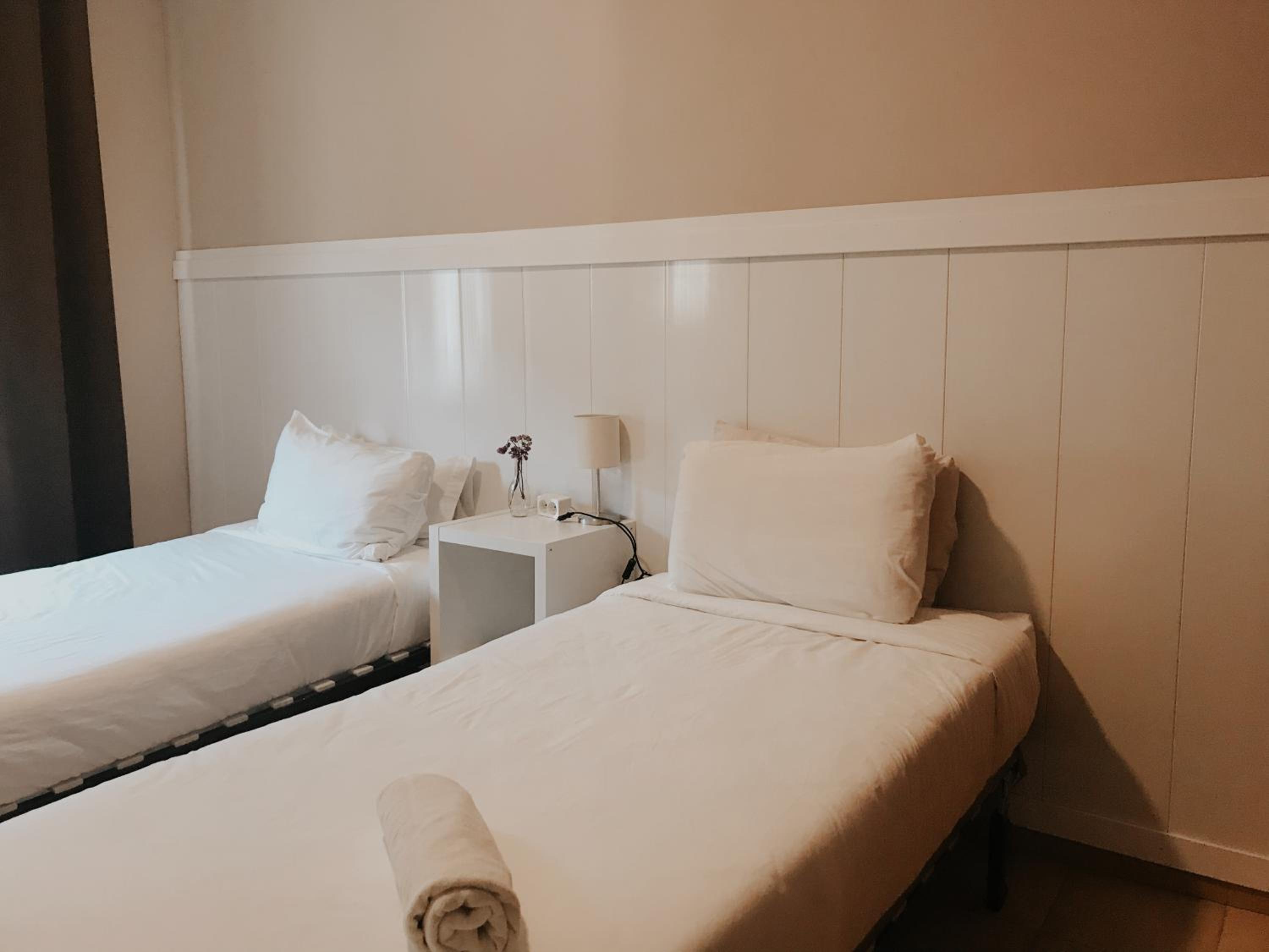 Habitación Doble con Baño Compartido