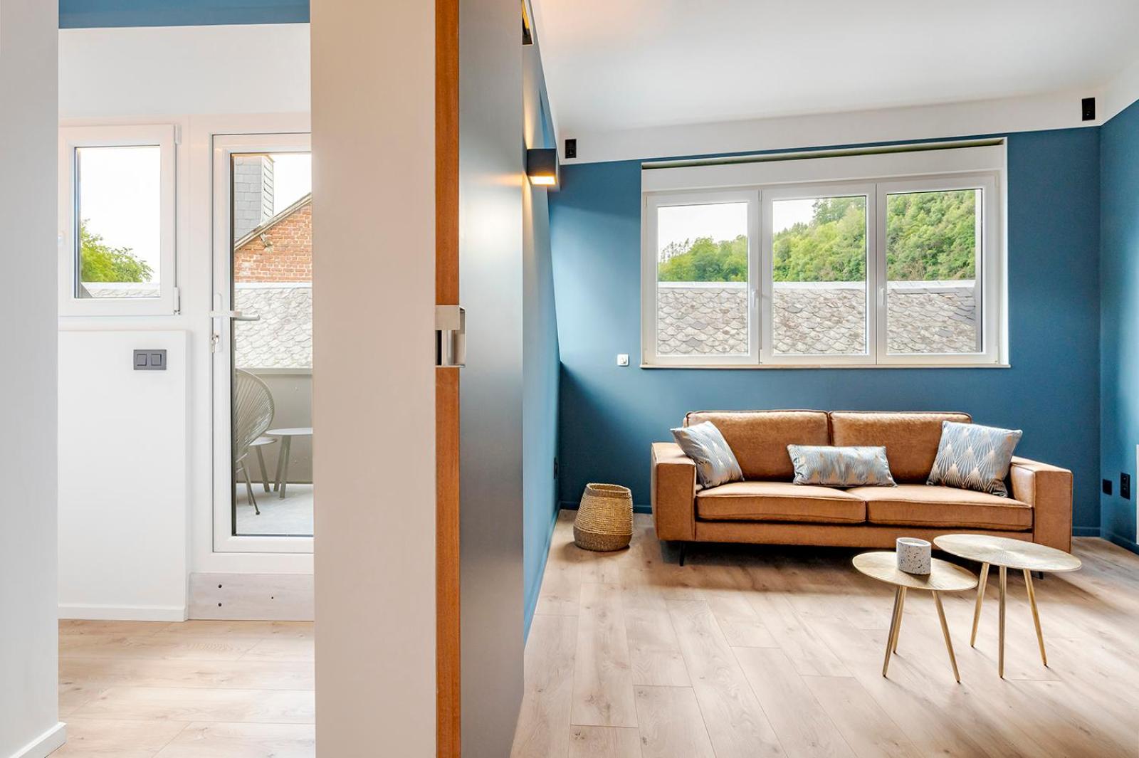 One-Bedroom Apartment - Photo 1