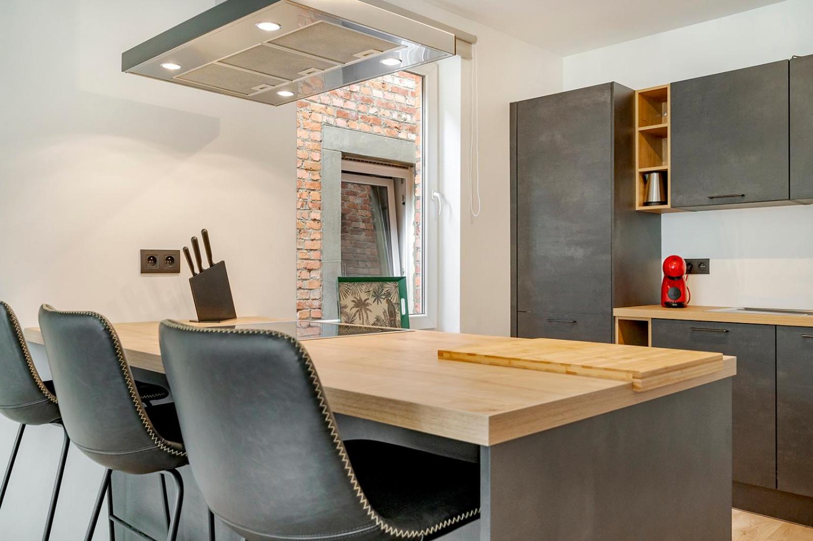 Two-Bedroom Apartment - Photo 4