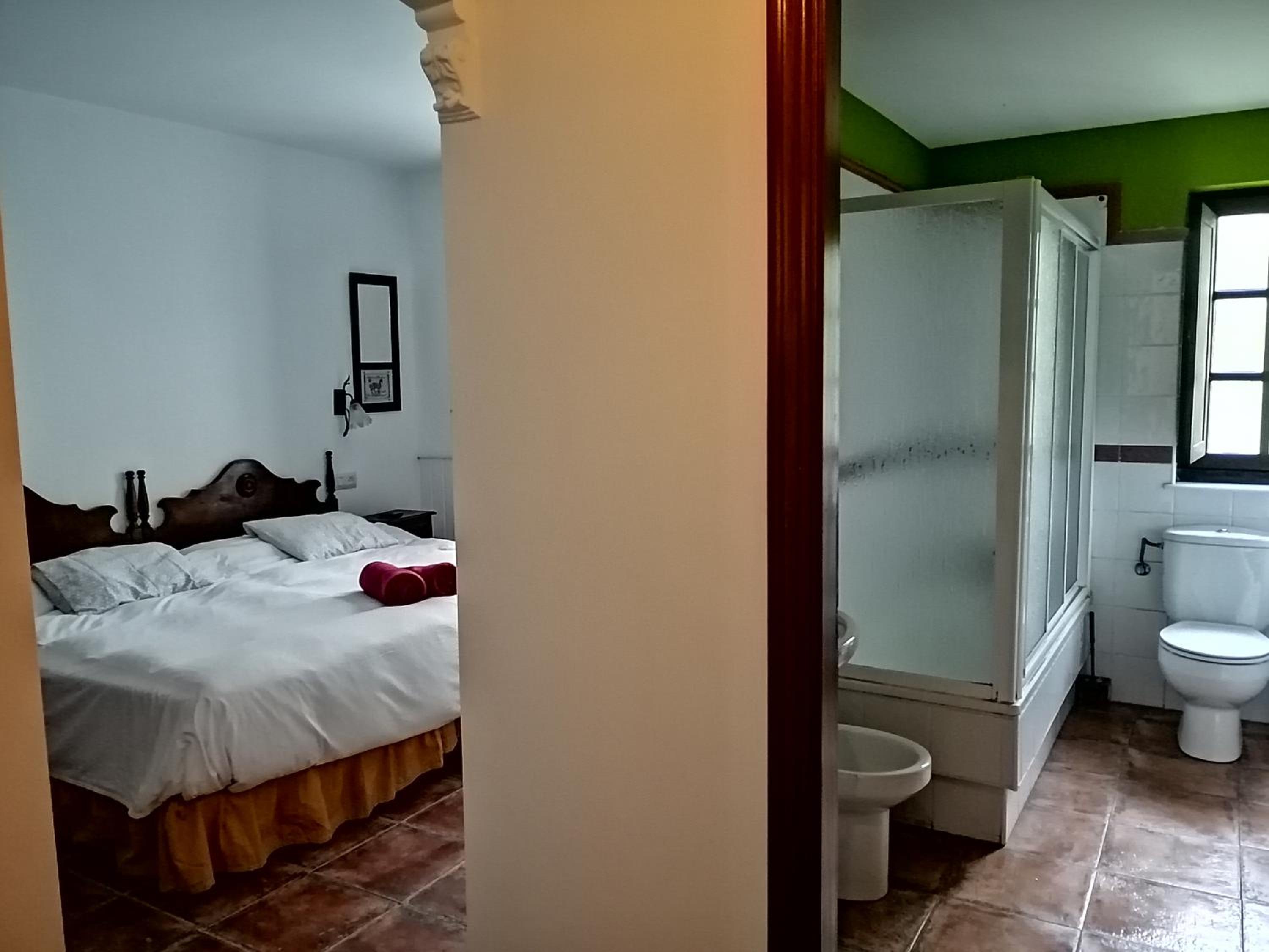 Apartment with Garden View - Photo 20